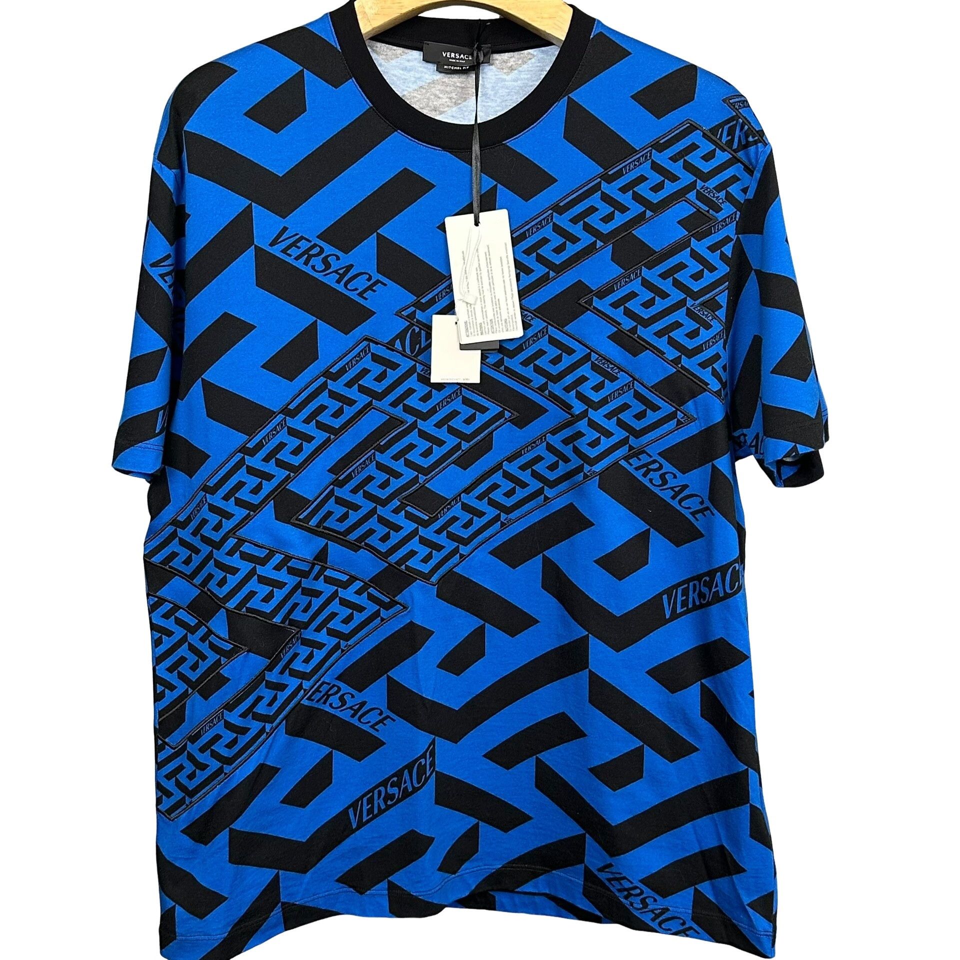 Versace Versace La Greca Monogram T-Shirt Size L Size US L / EU 52-54 / 3 - 1 Thumbnail