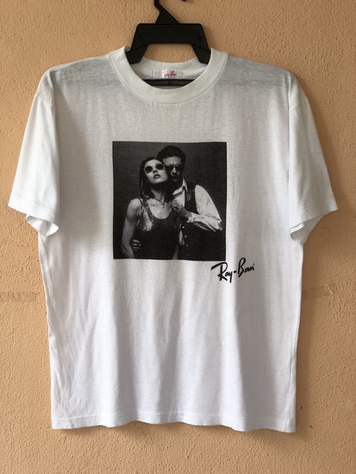 RayBan × Vintage Vintage 90s Ray Ban Modelling Photographer Tee Size US M / EU 48-50 / 2 - 2 Thumbnail