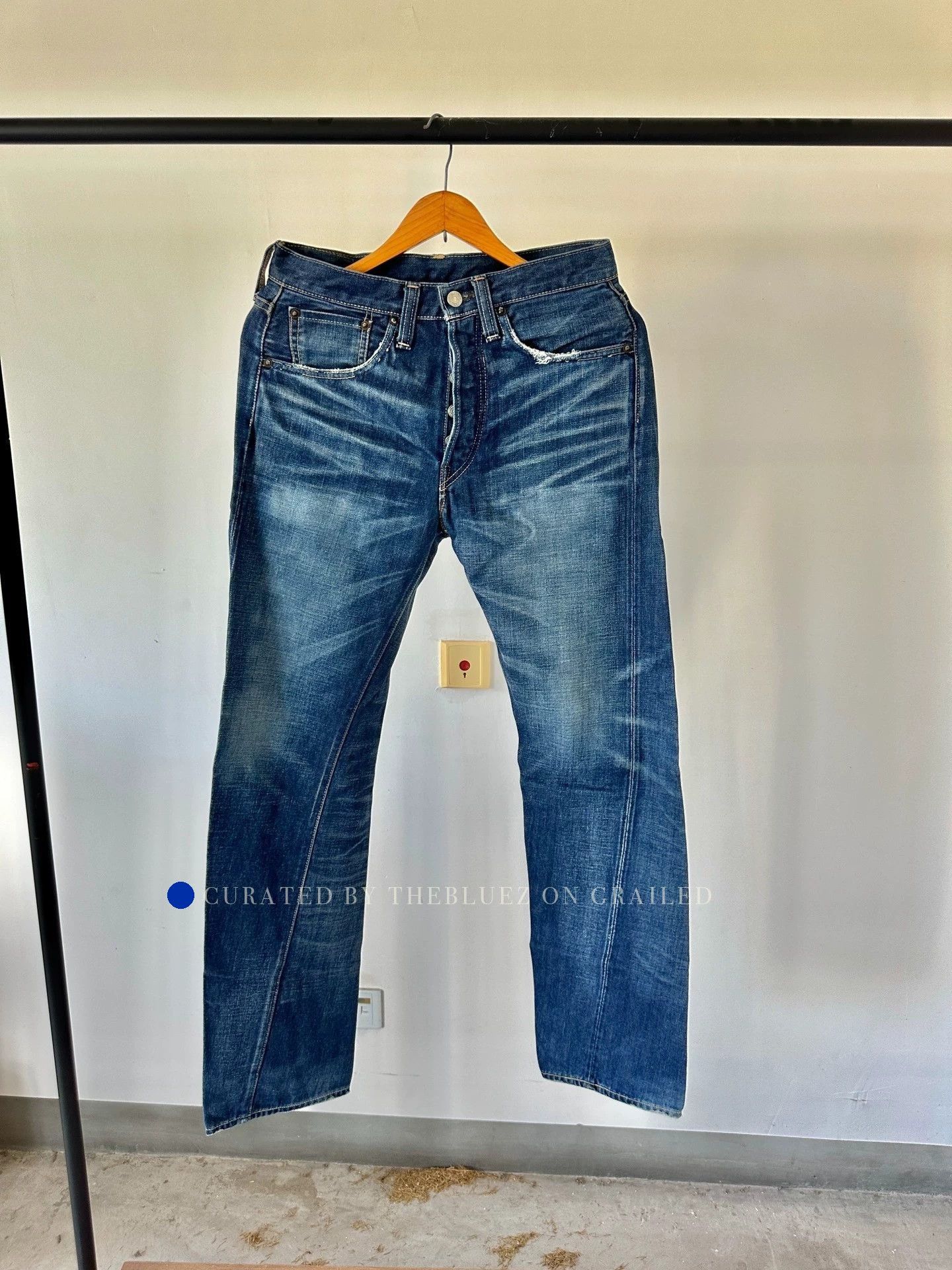 Levi's Vintage Heavy Wash Blue Denim 32 Size US 32 / EU 48 - 1 Thumbnail