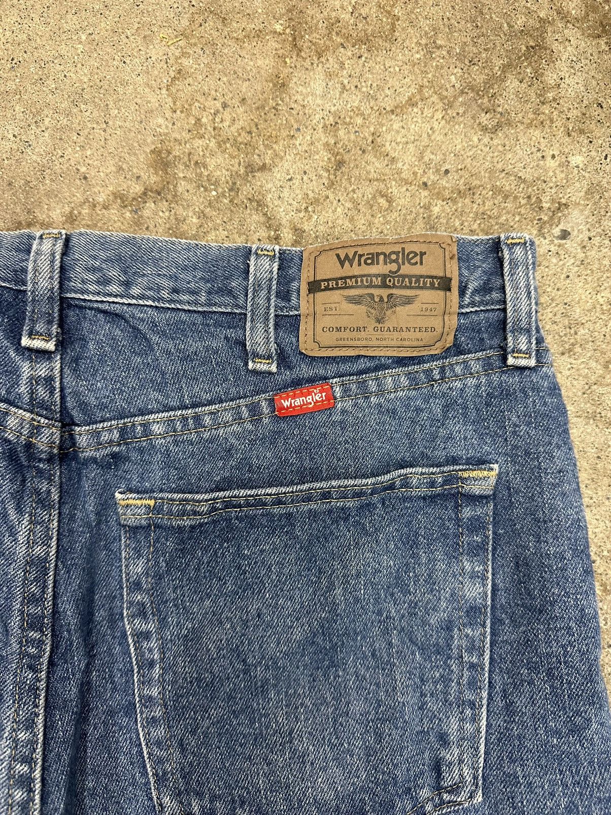 Vintage × Wrangler Wrangler Cutoff Distressed Jean Shorts Size 34 Size US 34 / EU 50 - 5 Thumbnail