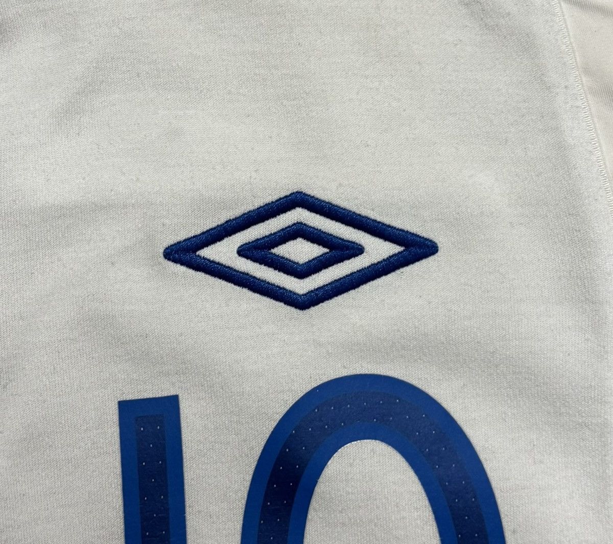 Umbro England 2010 2011 Home Shirt Soccer Jersey Umbro #10 Rooney Size US S / EU 44-46 / 1 - 8 Thumbnail