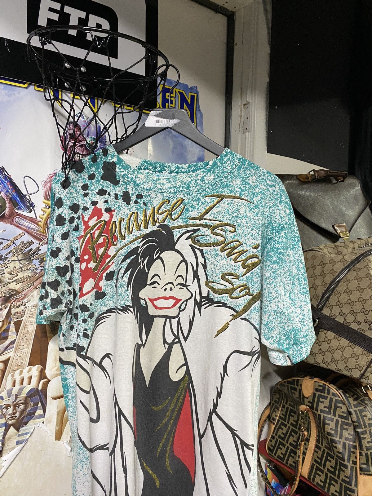 Vintage 90’s Disney Movie 101 Dalmatians Cruella DeVille