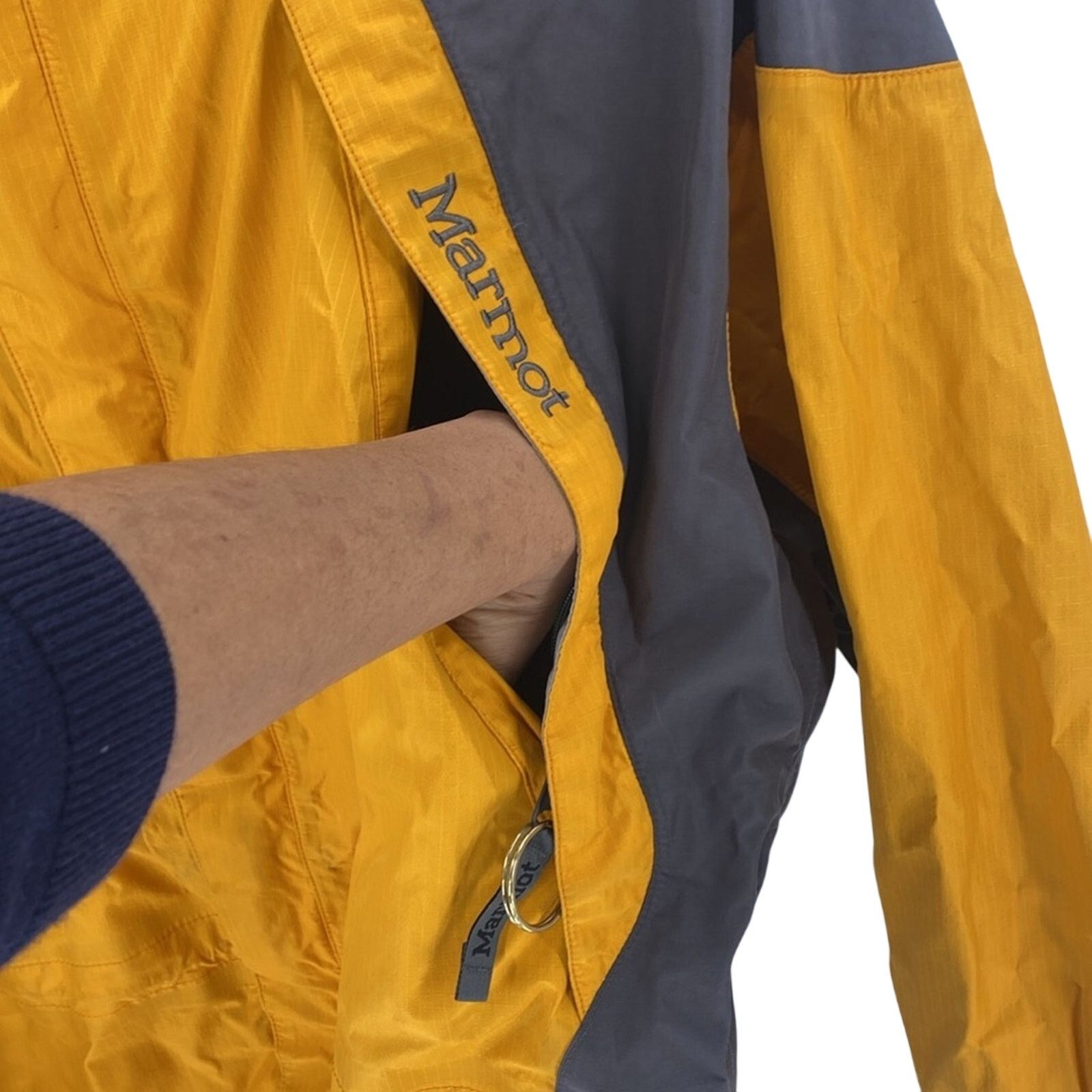 Marmot Marmot yellow gray vented hooded windbreaker camping size XL Size US XL / EU 56 / 4 - 3 Thumbnail