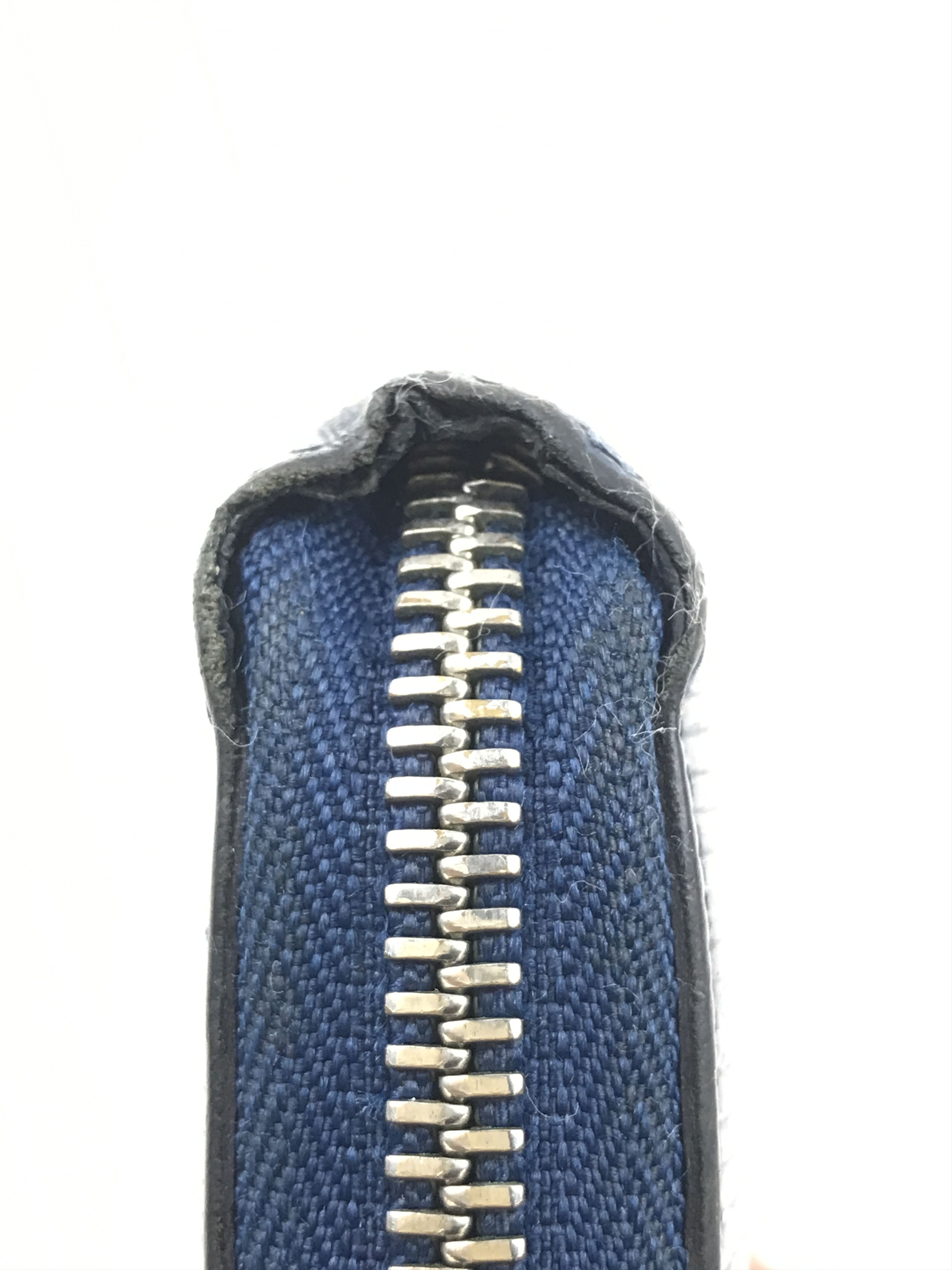 Louis Vuitton Zip Around Long Wallet Epi Leather