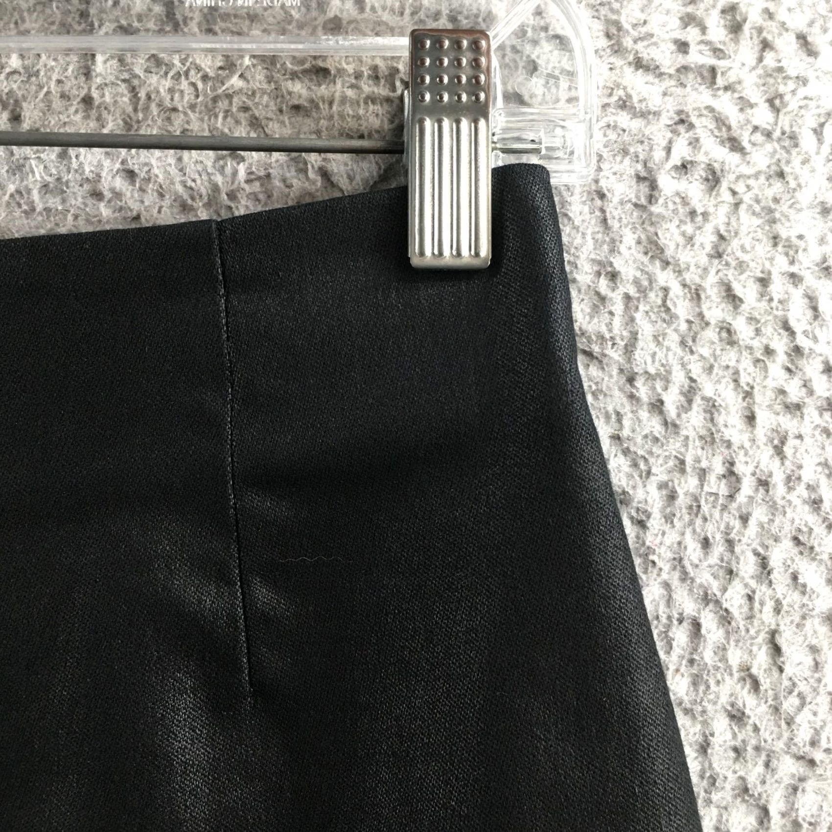 H&M H&M Straight & Pencil Skirt Womens 6 Black Cotton Blend Flat Front Casual Zipper Skirt Women Black 6 Knee Length Mens? Size 28" / US 6 / IT 42 - 4 Thumbnail