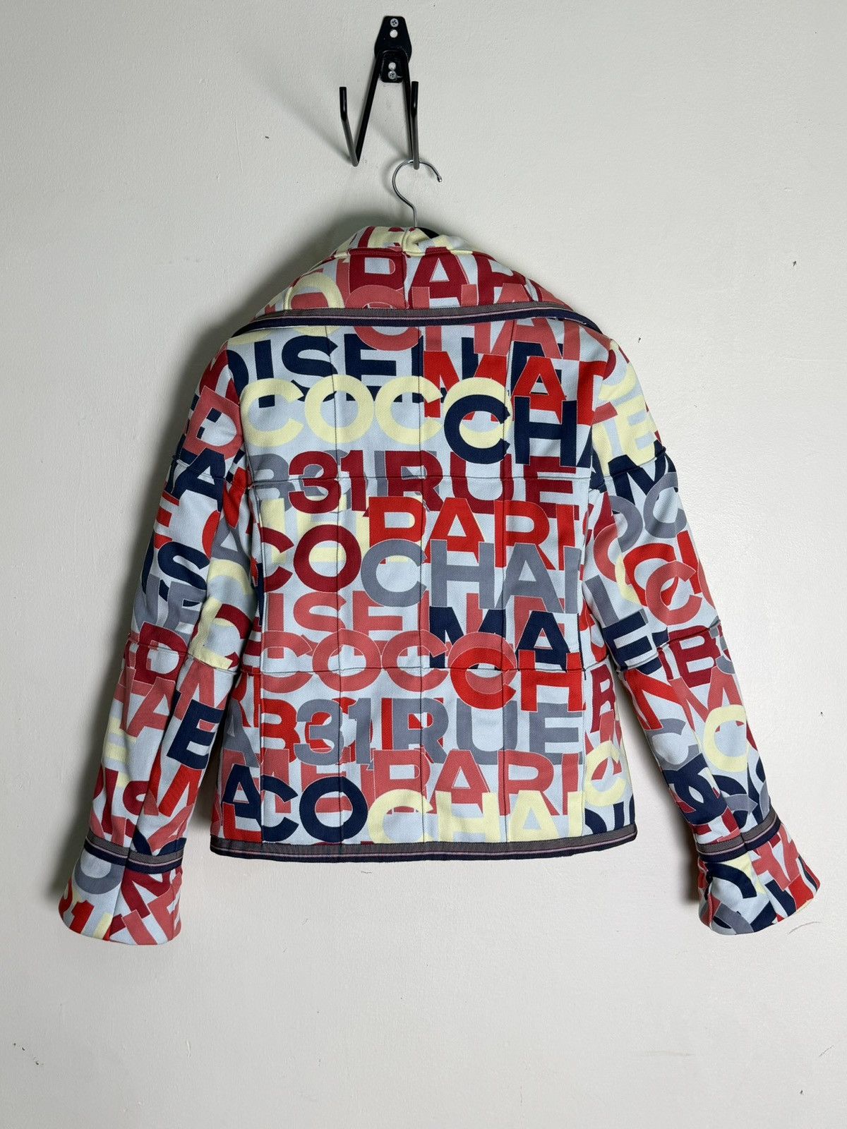 Chanel Chanel Identification Multi Color Graffiti Padded Jacket Size XS / US 0-2 / IT 36-38 - 2 Thumbnail