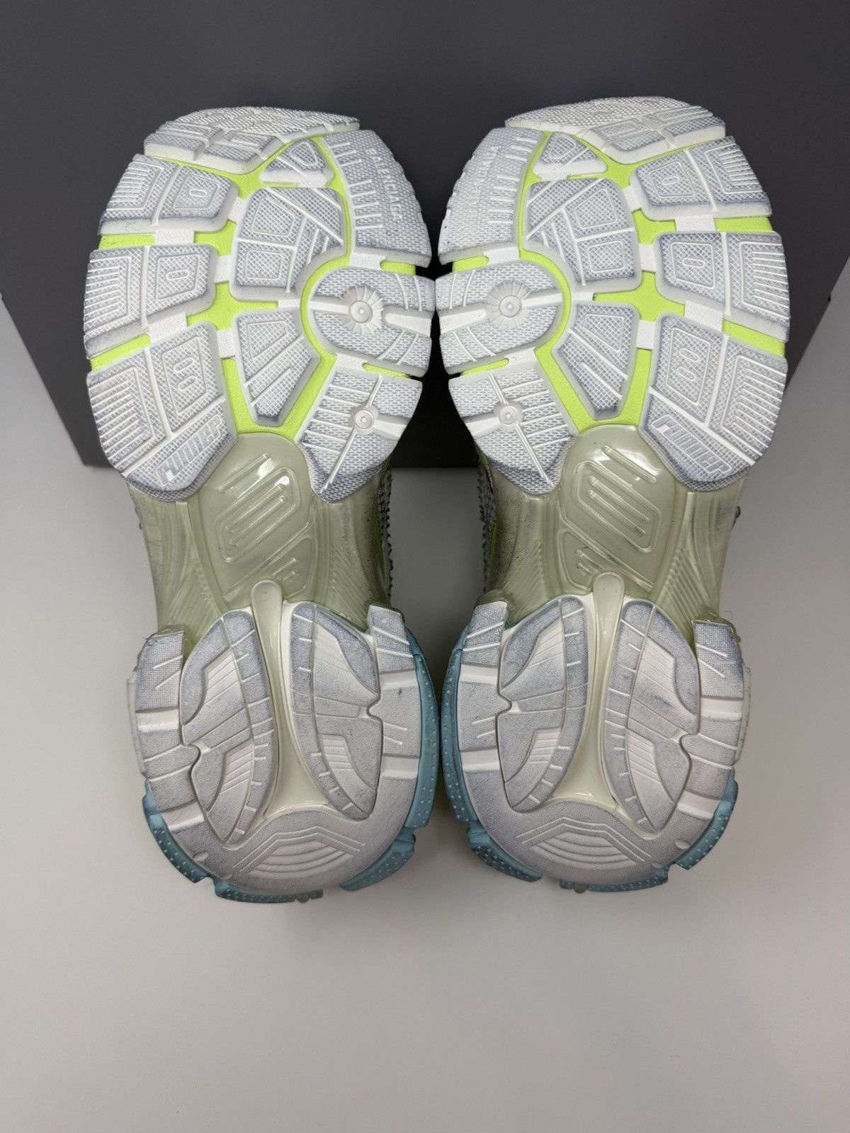 Balenciaga Balenciaga Marathon Runner Sneaker Yellow Unreleased Demna Size US 12 / EU 45 - 6 Thumbnail