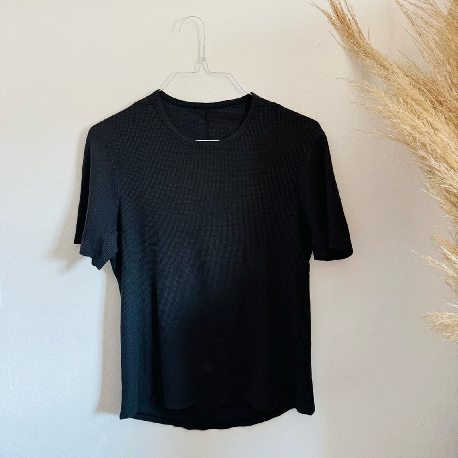 Lululemon MEN LULULEMON Black Graphite Waffle Knit Gym Tee Shirt Top Size US S / EU 44-46 / 1 - 2 Thumbnail