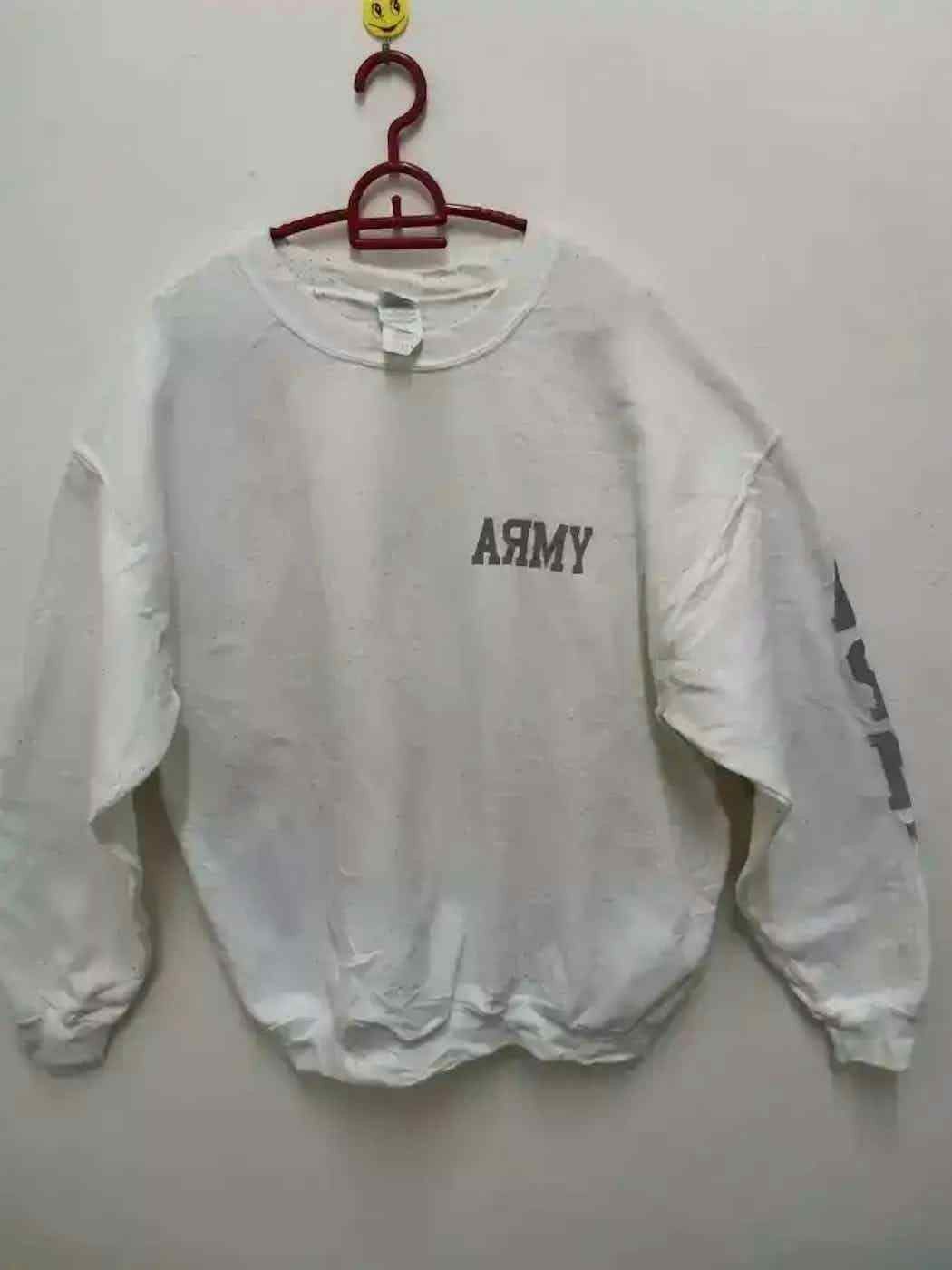 Gildan Vintage Gildan Army Sweatshirt Size US L / EU 52-54 / 3 - 1 Thumbnail