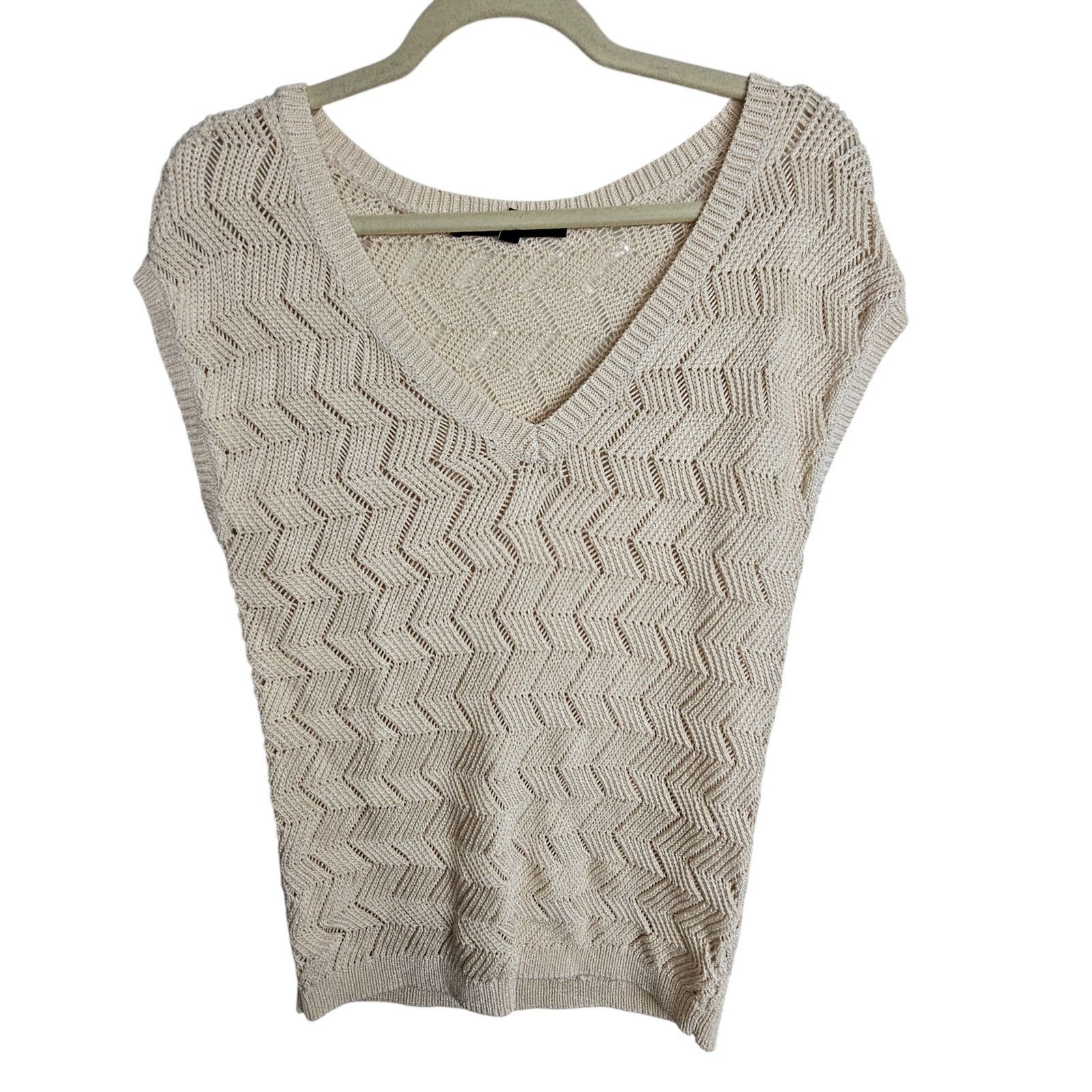 White House Black Market White House Black Market Open Knit V-Neck Sweater Size S Size S / US 4 / IT 40 - 1 Thumbnail