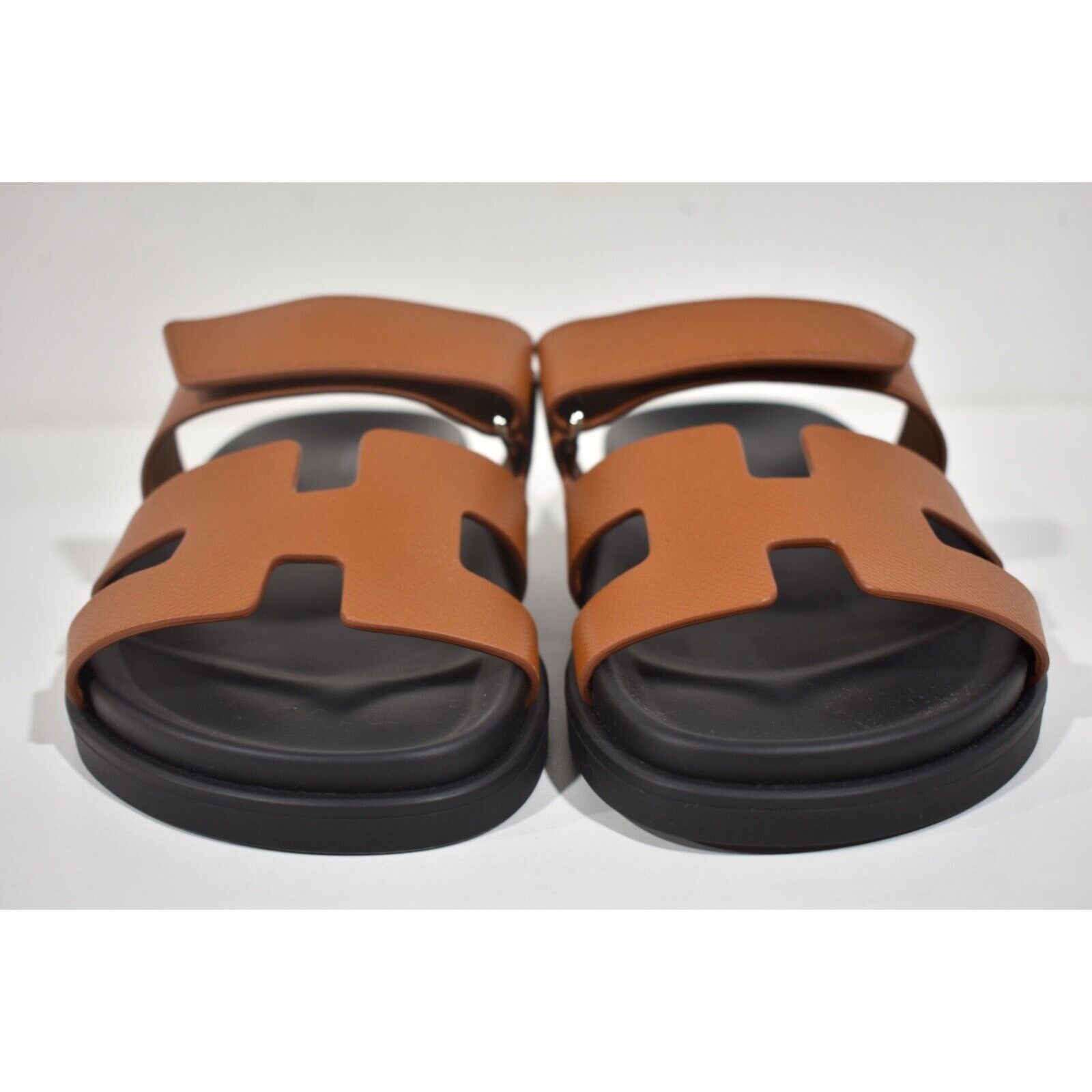 Hermes Hermes Chypre Sandal Natural Brown Gold Black H Logo Size US 7.5 / IT 37.5 - 6 Thumbnail