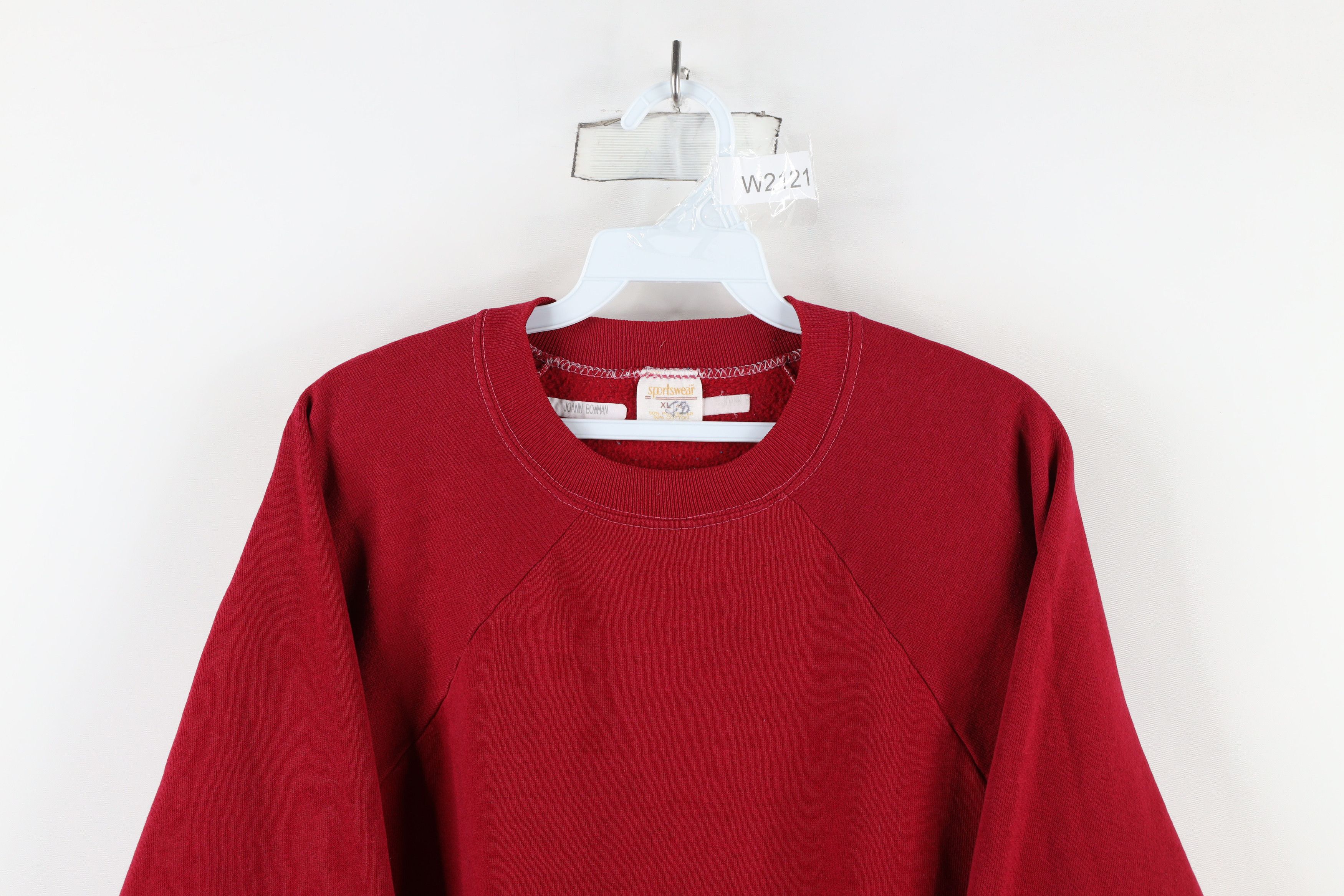 Vintage Vintage 70s Streetwear Raglan Crewneck Sweatshirt Red USA Size US XL / EU 56 / 4 - 2 Thumbnail