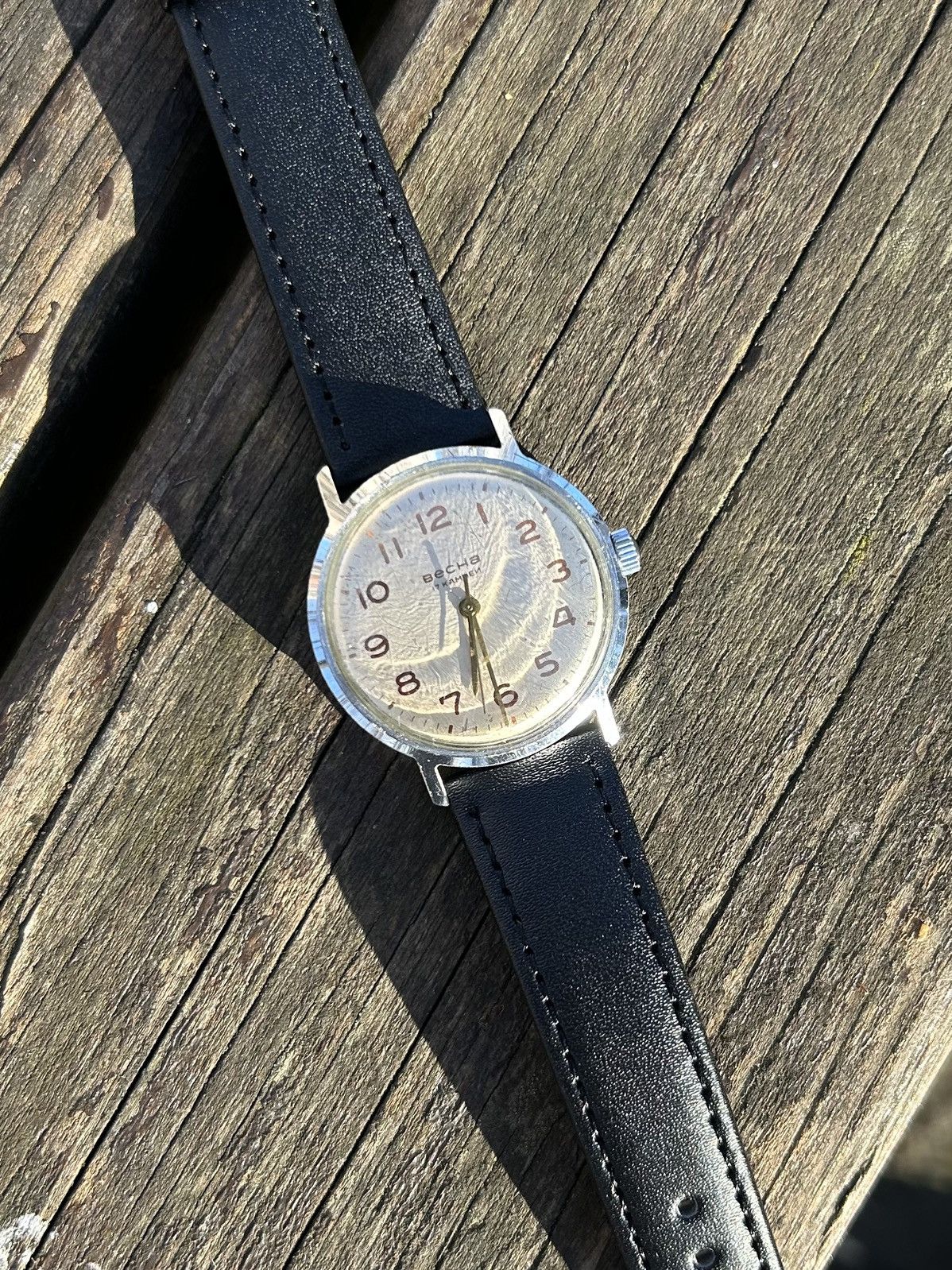Vintage Vintage Vesna Watch USSR Soviet Mechanical Authentic 1970s Size ONE SIZE - 16 Thumbnail