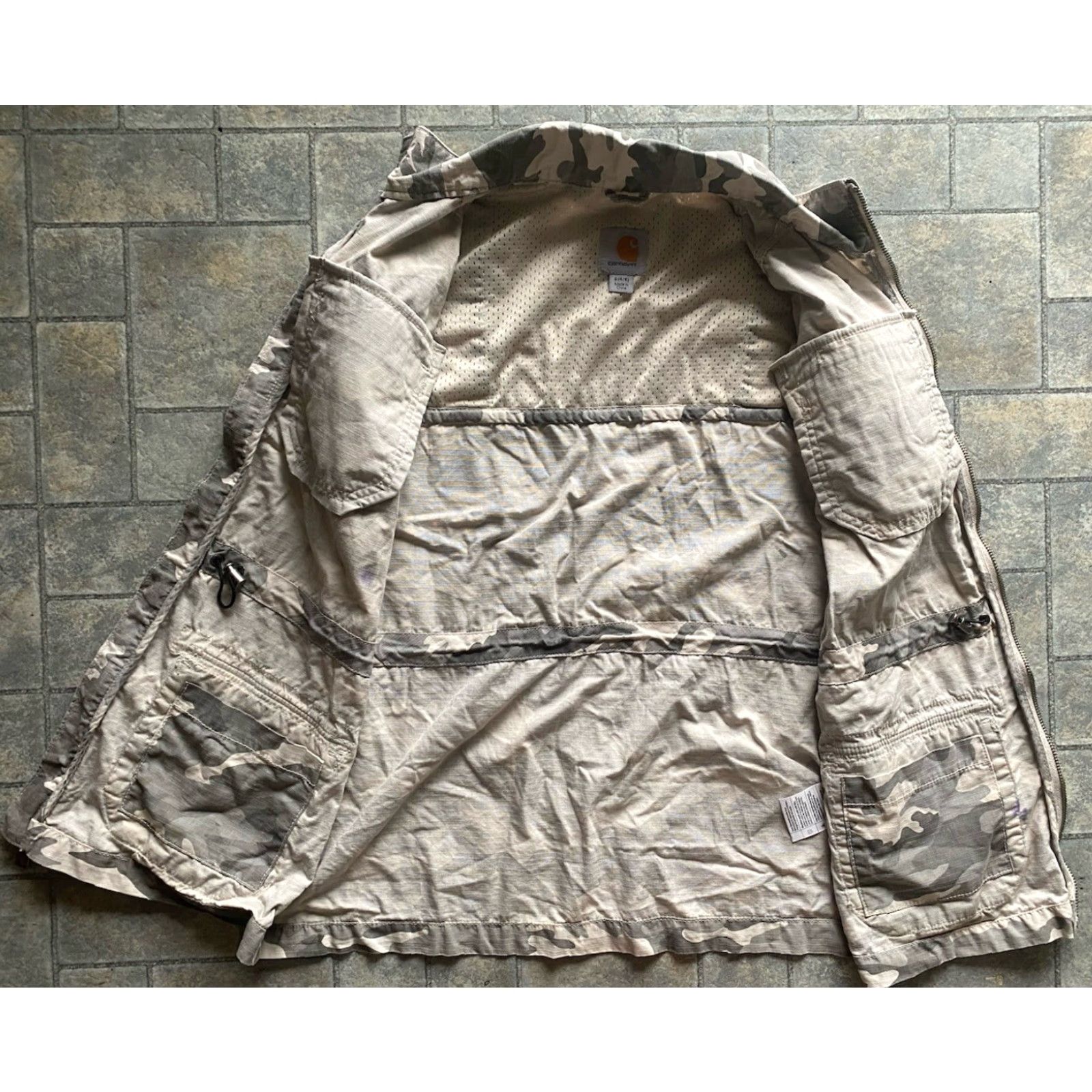 Carhartt Carhartt Vest Camouflage Utility Cotton Zip Pockets Full Zip Lightweight Casual Travel Workwear Women's Small Gray 101110 050 Flaws Wear Size S / US 4 / IT 40 - 7 Thumbnail