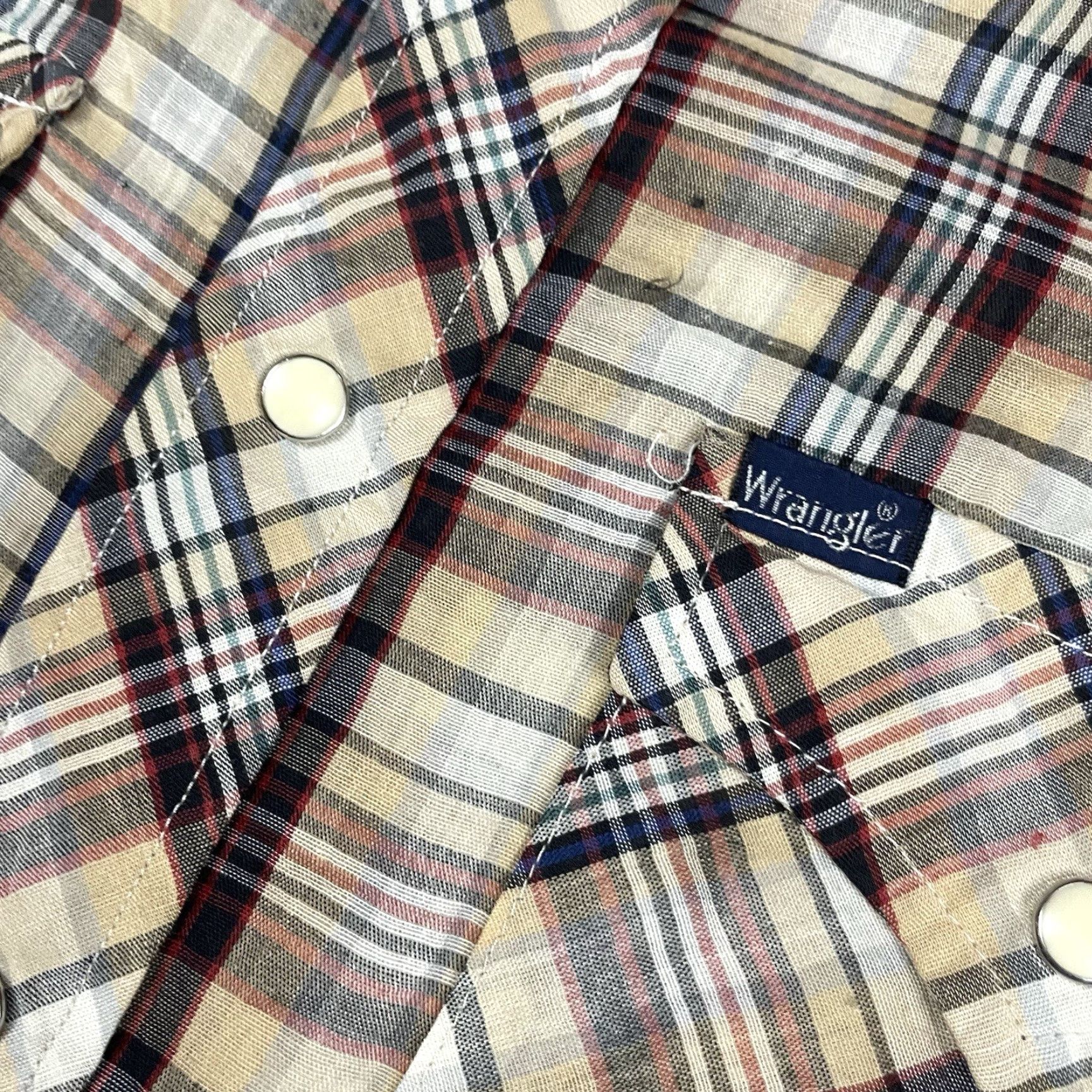 Wrangler VINTAGE Wrangler Shirt Adult Large Brown Western Fashion Pearl Snap Plaid Cowboy Shirt Mens Wrangler Western Fashion Size US L / EU 52-54 / 3 - 4 Thumbnail