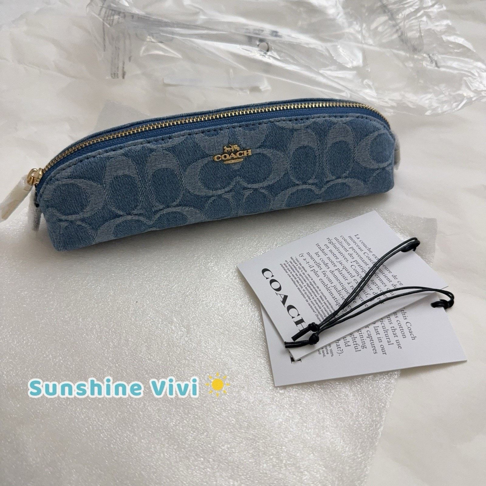 Coach NWT Coach Pencil Case In Signature Denim CDC10 Gold/Indigo Size ONE SIZE - 2 Thumbnail