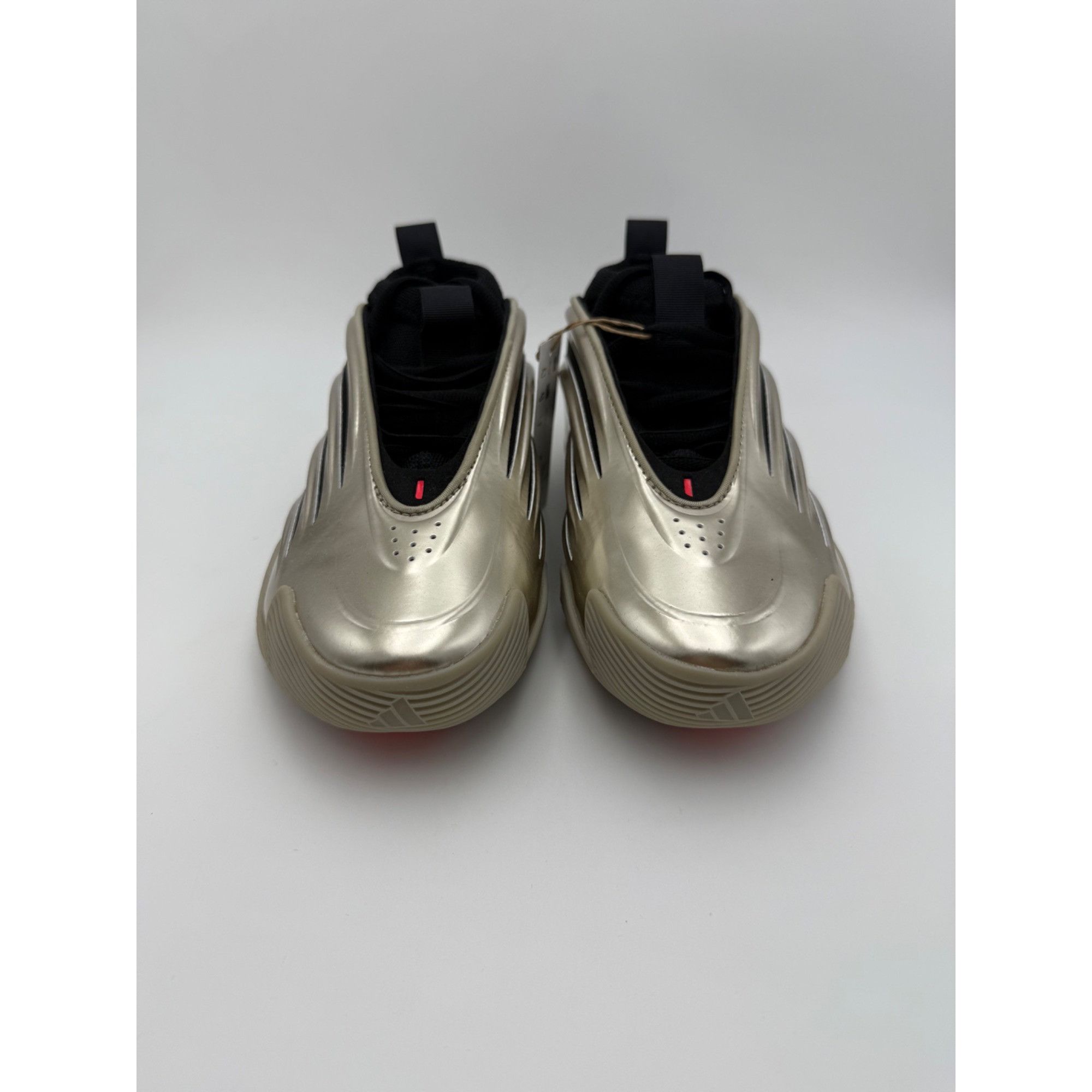 Adidas Size 6 - Men's adidas Harden Vol. 9 Cyber Metallic Baske Size US 6 / EU 39 - 2 Thumbnail