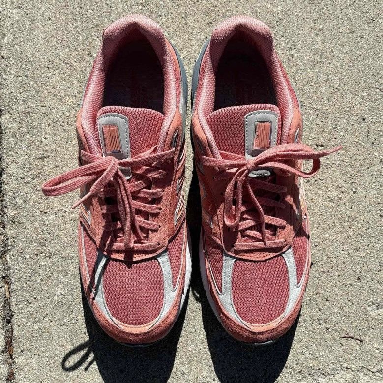 New Balance Excellent condition- Men’s New Balance 990v5 in Sunrise Rose Size US 12 / EU 45 - 5 Thumbnail