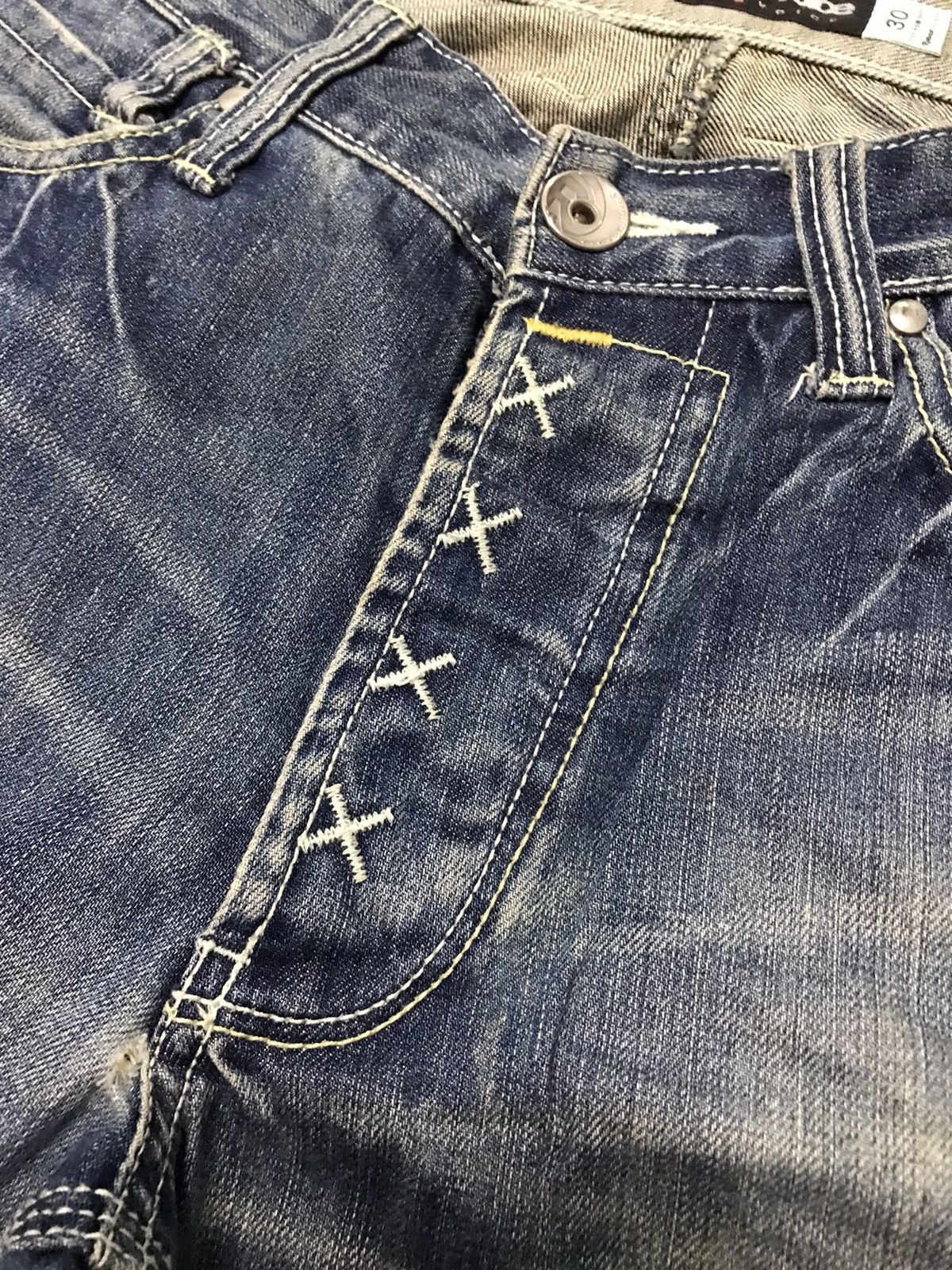 Japanese Brand × Vintage 🔥VERY RARE🔥REALBVOICE Fly Button Big Printed Jeans Size US 31 - 7 Thumbnail