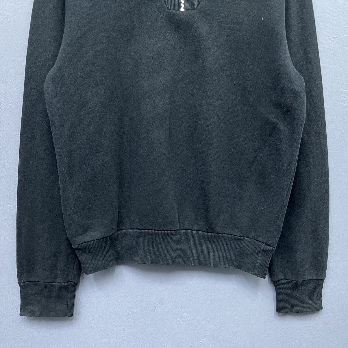 agnes b. Agnes b High-Neck Half Zip Sweatshirt Size US M / EU 48-50 / 2 - 4 Thumbnail