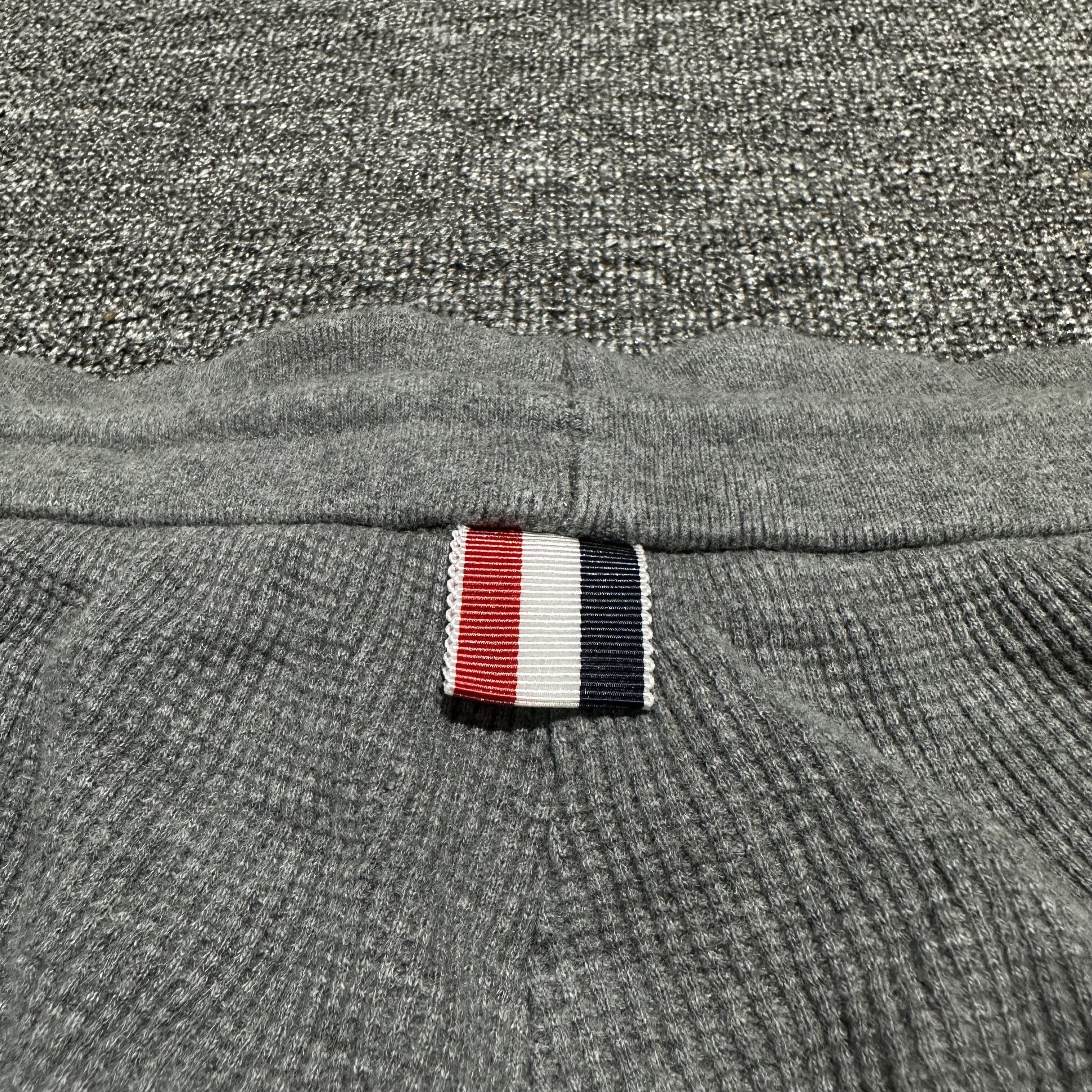 Thom Browne Vintage Thom Browne Shorts Size US 31 - 5 Thumbnail