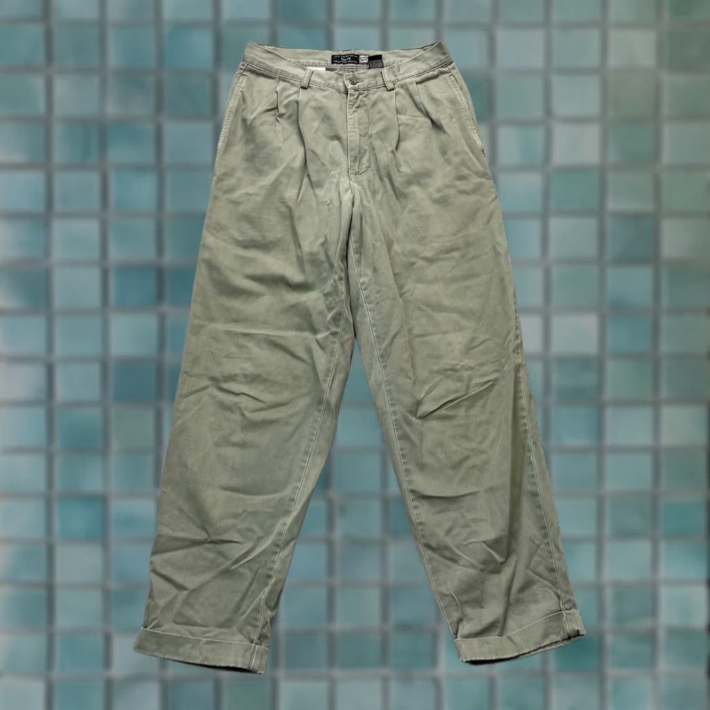 Gap VINTAGE Gap Pants Mens 30x30 Green Khakis Cotton Tapered Leg Cuffed Pleated Easy Fit Size US 30 / EU 46 - 1 Thumbnail