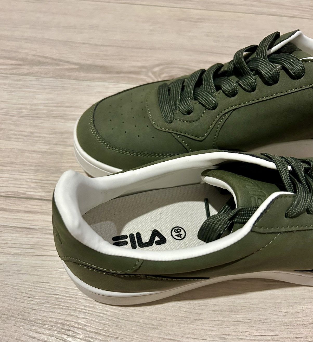 Fila Fila khaki keds Size US 12 / EU 45 - 5 Thumbnail