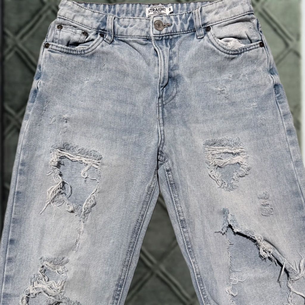 Vintage Refuge Jeans Women's Ligh Wash Distressed High Rise Straight Denim 0 Blue 5-Pocket Regular Jeans Menstrual none Size 25" / US 0 / IT 36 - 1 Thumbnail