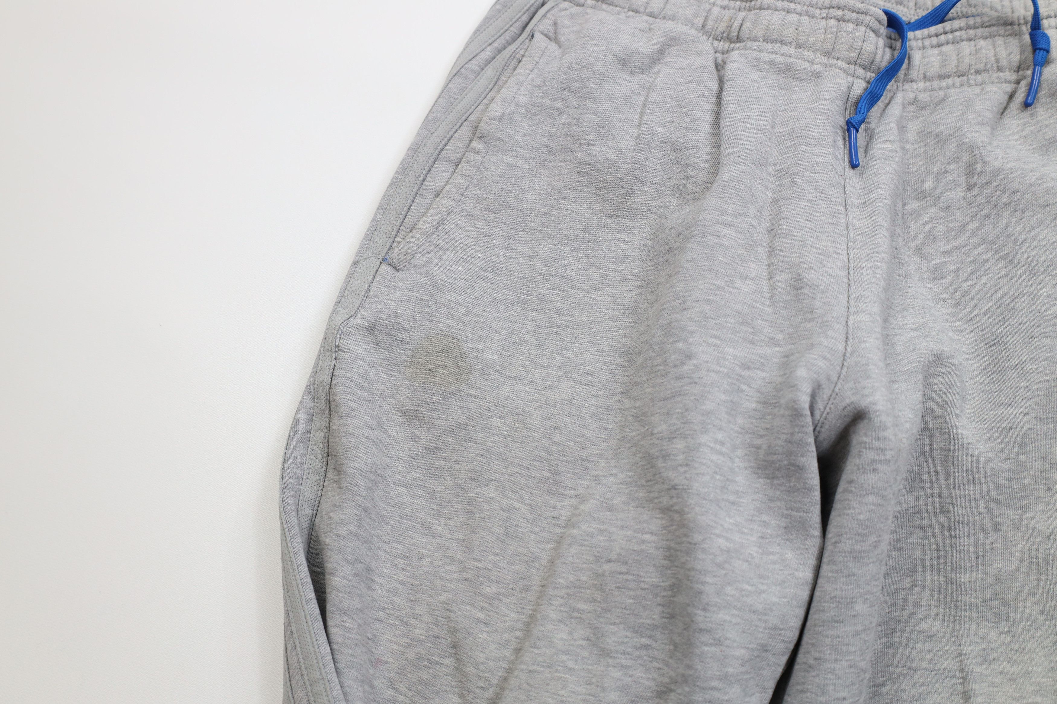Adidas Vintage Y2K Adidas Spell Out Striped Wide Leg Sweatpants Size US 32 / EU 48 - 9 Thumbnail