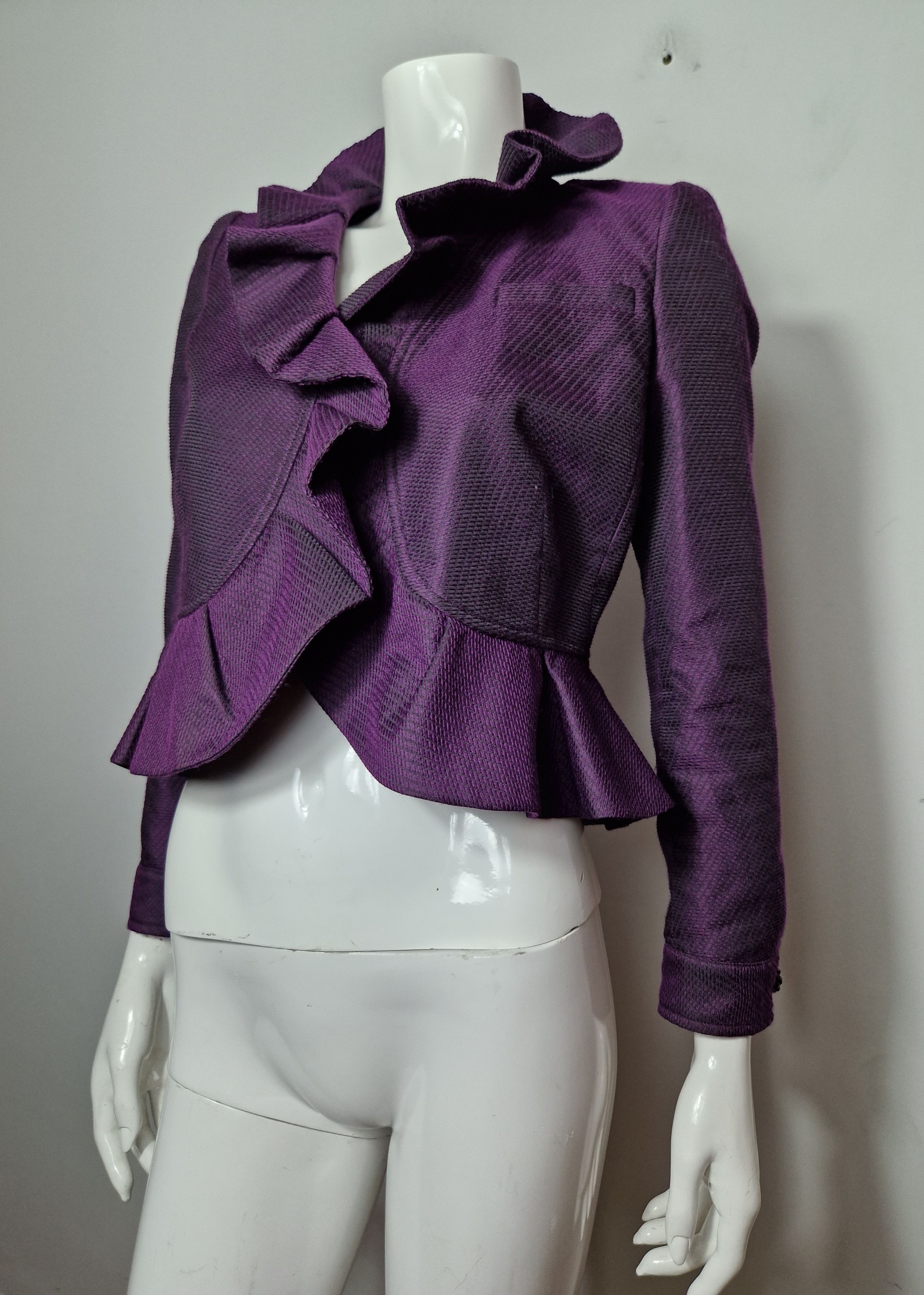 Valentino Valentino blazer Size XS / US 0-2 / IT 36-38 - 1 Thumbnail