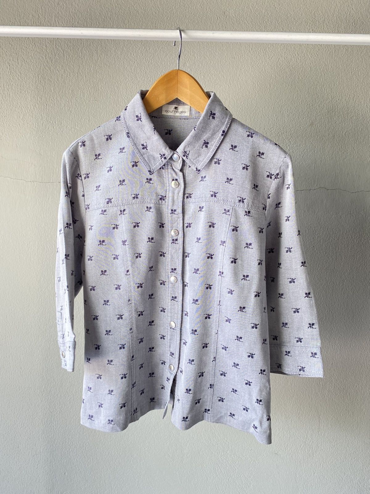 Courreges Courrèges Gray Classic Logo Pattern Button-Up. Size M / US 6-8 / IT 42-44 - 10 Thumbnail
