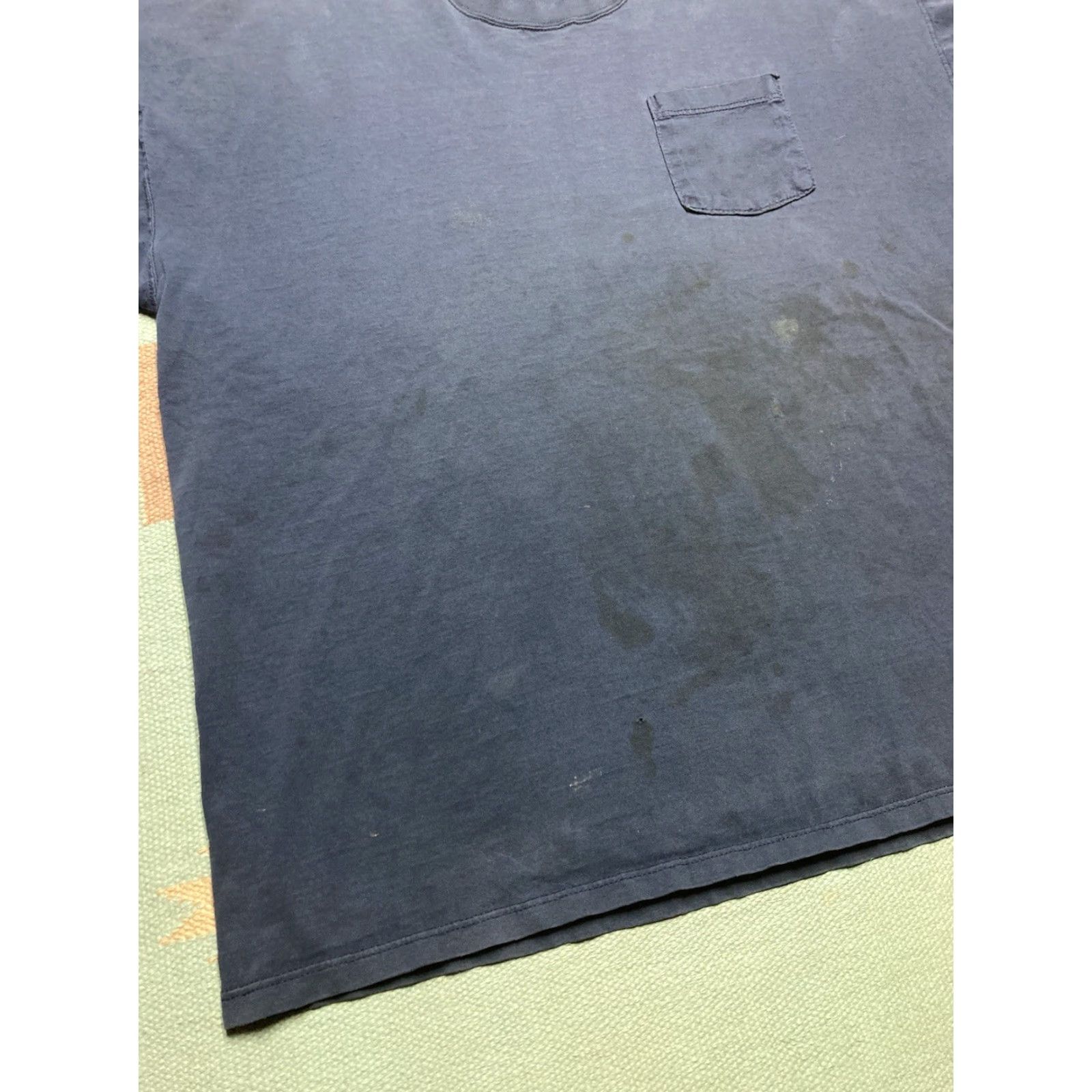 Russell Athletic VINTAGE Russell Athletic Pocket T Shirt Men XL Blue Grunge Cotton Boxy | Pockets | 27” Pit to Pit | 30” Length Size US XL / EU 56 / 4 - 3 Thumbnail