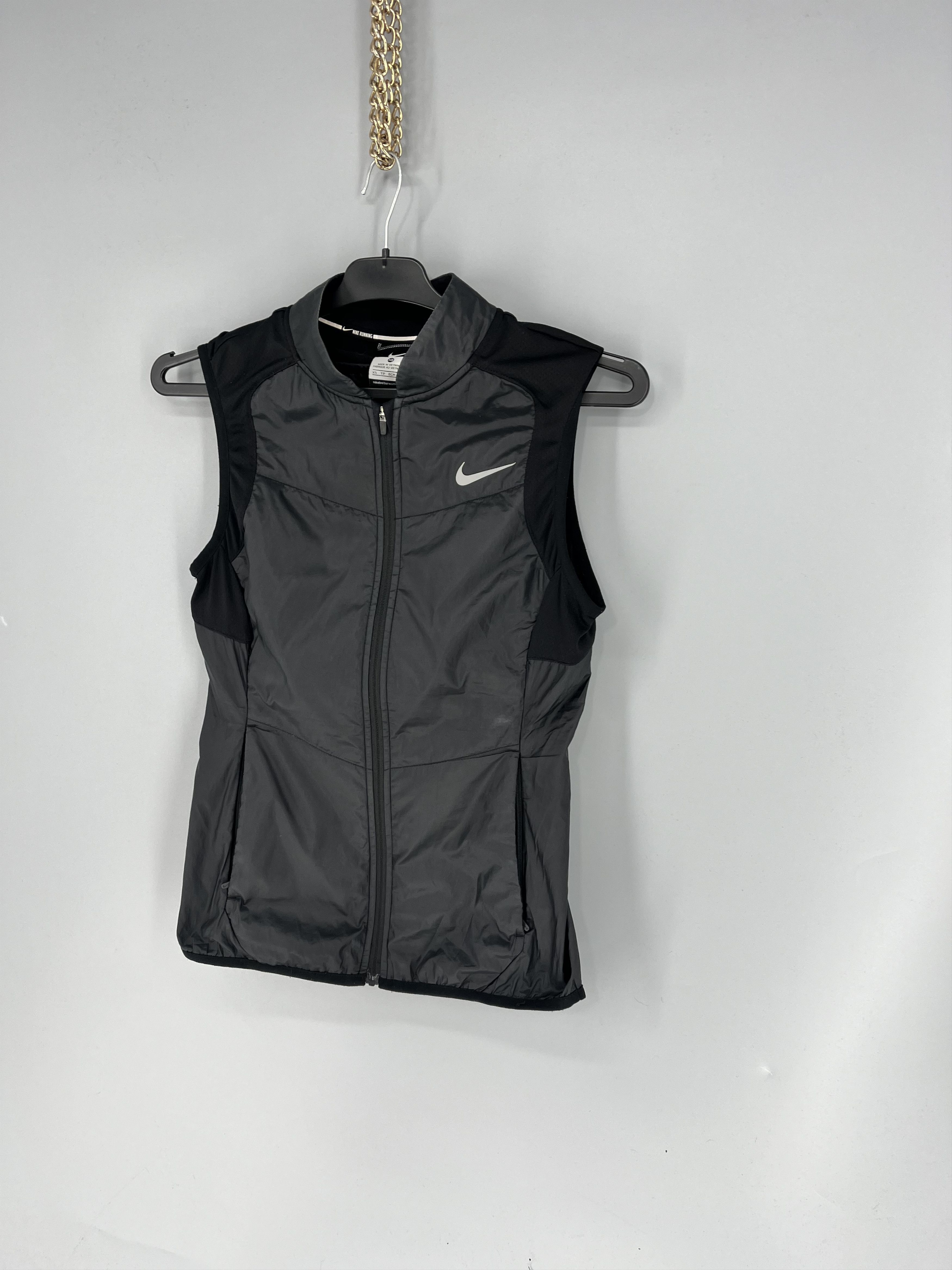 Nike Nike Vintage Y2K Running Outdoor Light Swoosh Vest Size XS / US 0-2 / IT 36-38 - 3 Thumbnail