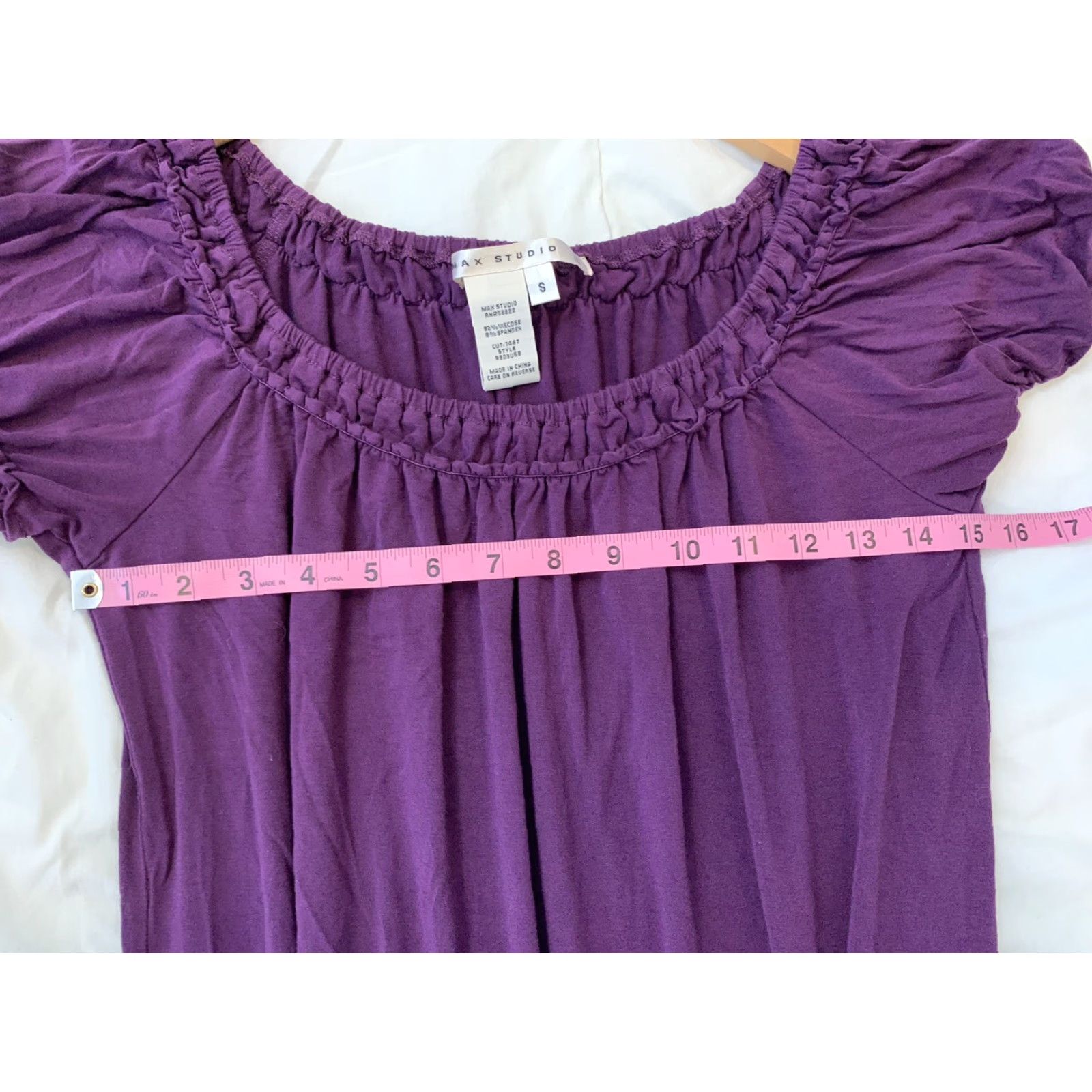 Vintage Max Studio Off the Shoulder Short Sleeve Purple Blouse Women's Small Acute Ruffle Shirt Size S / US 4 / IT 40 - 4 Thumbnail