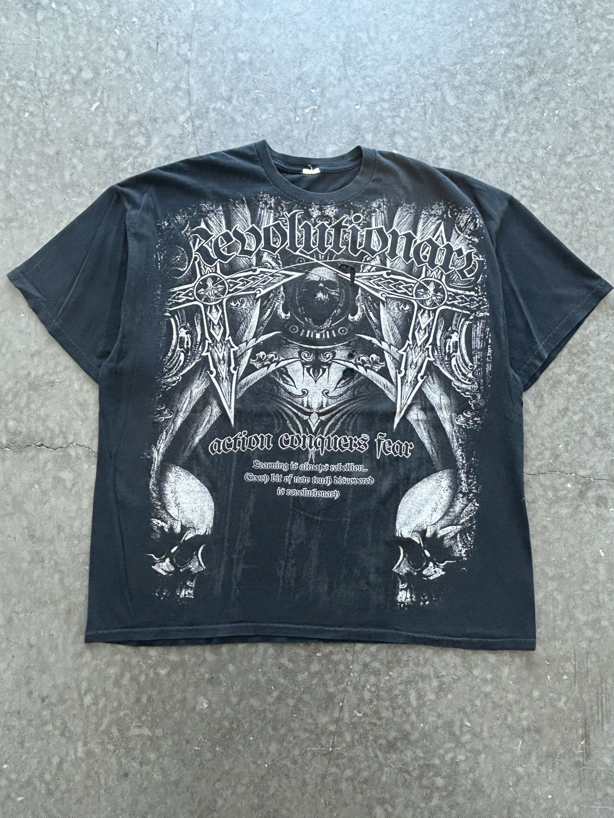 Vintage Vintage Y2K Tapout Style Graphic Tee Baggy Oversized Fit Size US XXL / EU 58 / 5 - 1 Thumbnail
