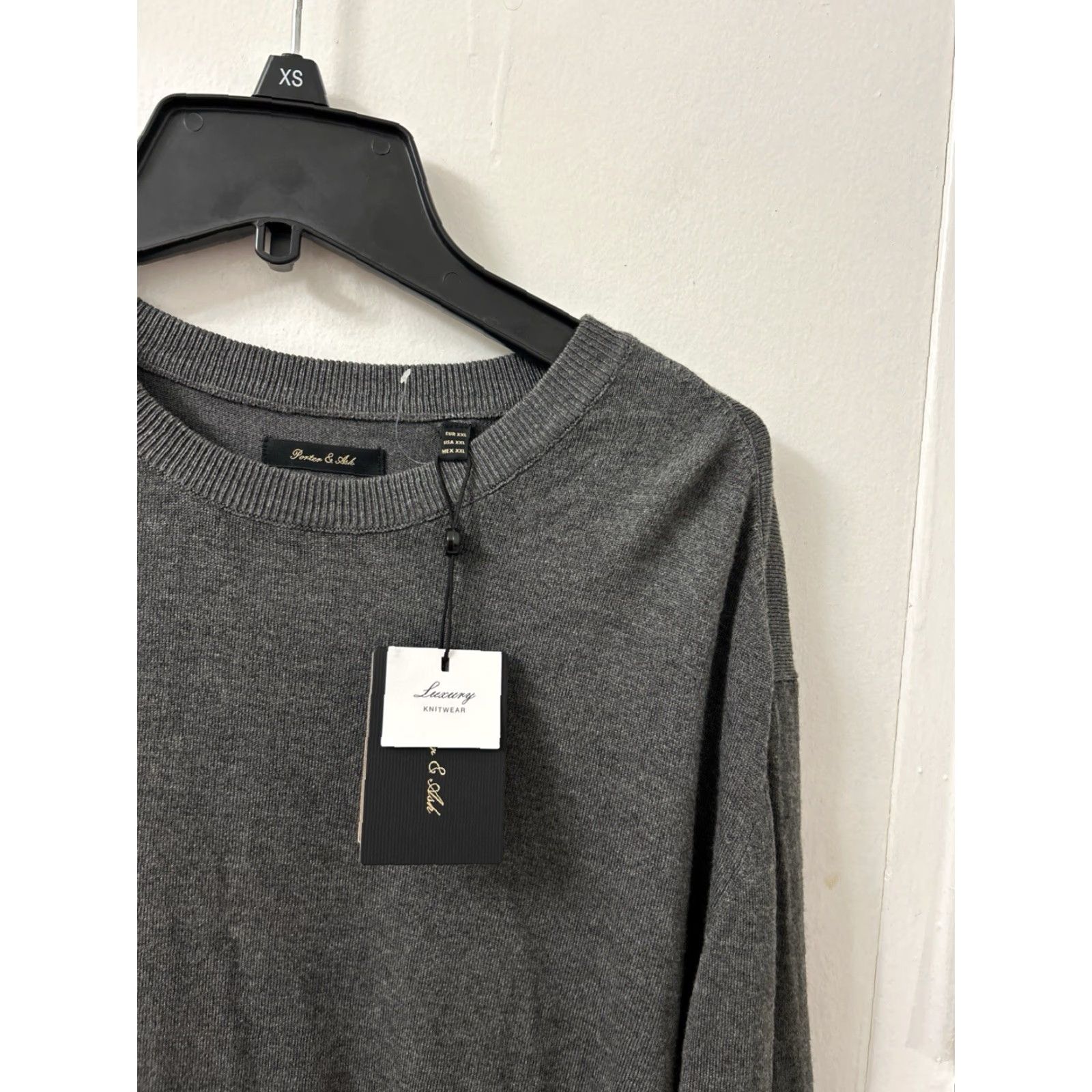 ASH Porter & Ash Sweater Mens 2XL Gray Pullover Crewneck L/S Lightweight Stretch Knit Designer Mens Regular Size 2XL Gray Crew Neck Solid Size US XXL / EU 58 / 5 - 4 Thumbnail