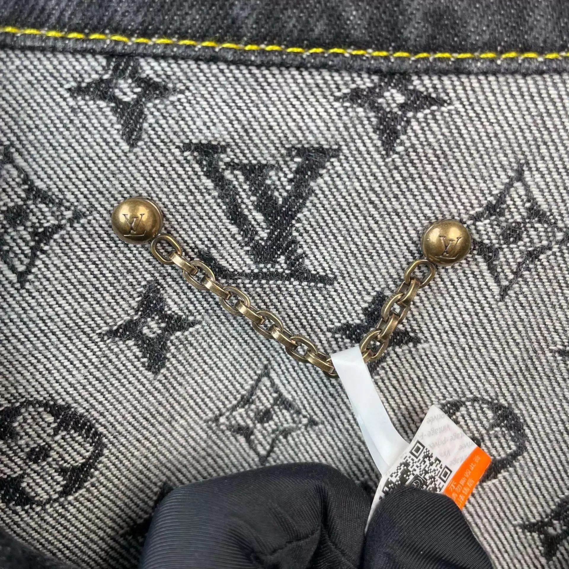 Louis Vuitton LV x Nigo Color-Blocked Workwear Denim Jacket Black 48 Size US M / EU 48-50 / 2 - 7 Thumbnail