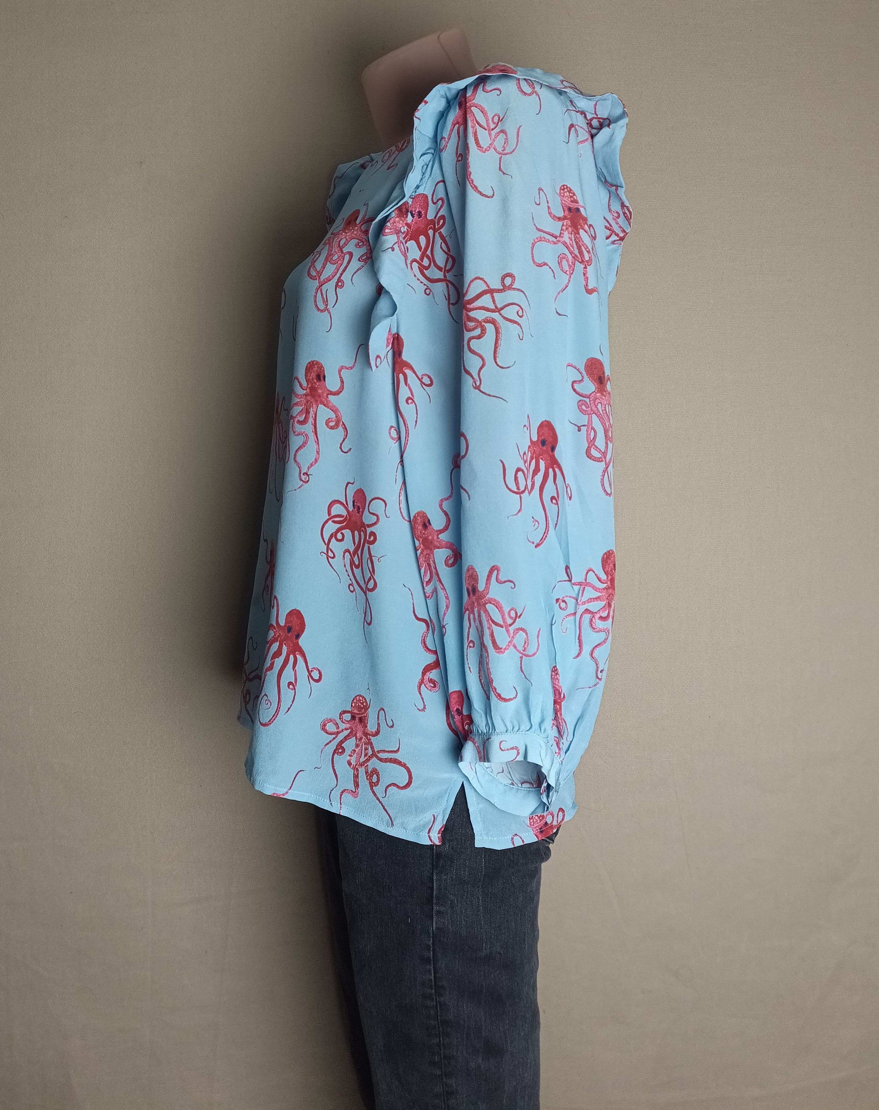 Essentiel Antwerp ESSENTIEL ANTWERP Silk Blouse Octopus Print Ruffle Detail Size M / US 6-8 / IT 42-44 - 3 Thumbnail