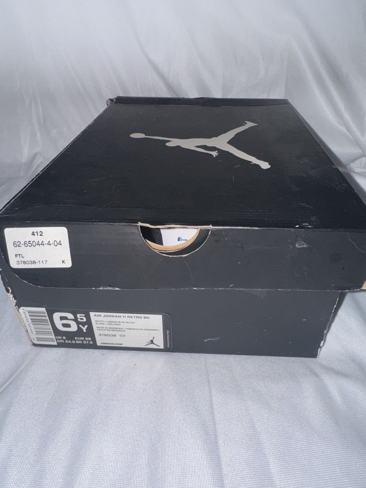 Jordan Brand Air Jordan 11 retro Size US 6.5 / EU 39-40 - 7 Thumbnail