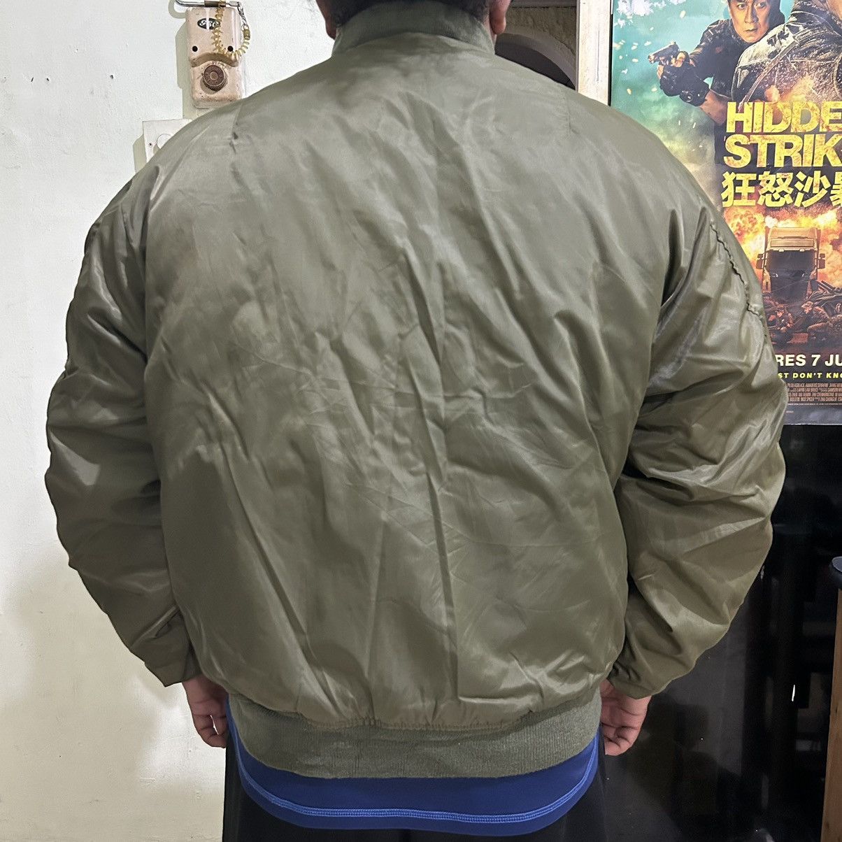 Vintage Vintage Military Style Bomber Jacket Army Green Size US XL / EU 56 / 4 - 15 Thumbnail