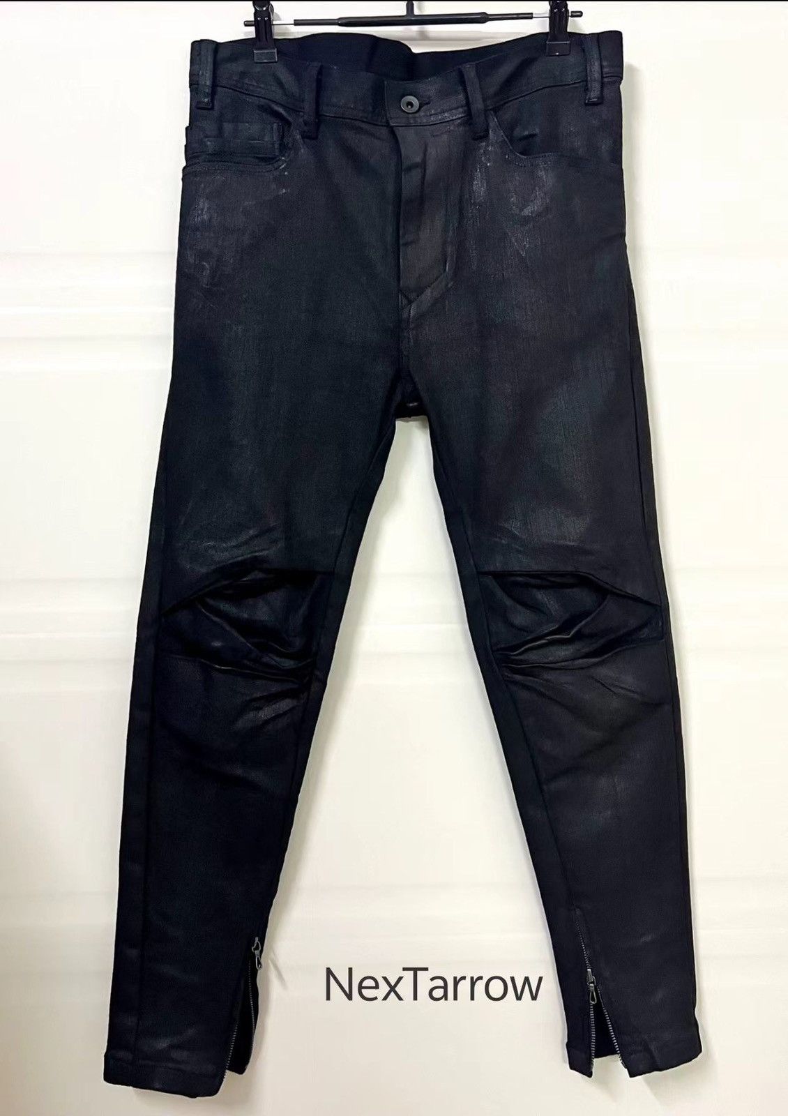 Julius Julius 7 brushed adhesive coated waxed jeans 2412-Nextarrow Size US 31 - 2 Thumbnail