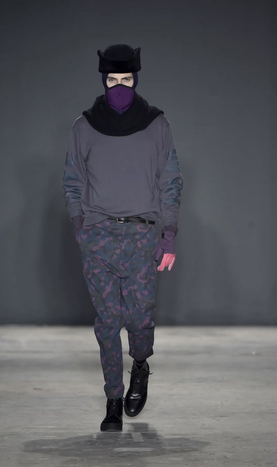 image of Robert Geller Aw17 Sample Belt in Black, Men's (Size 32)