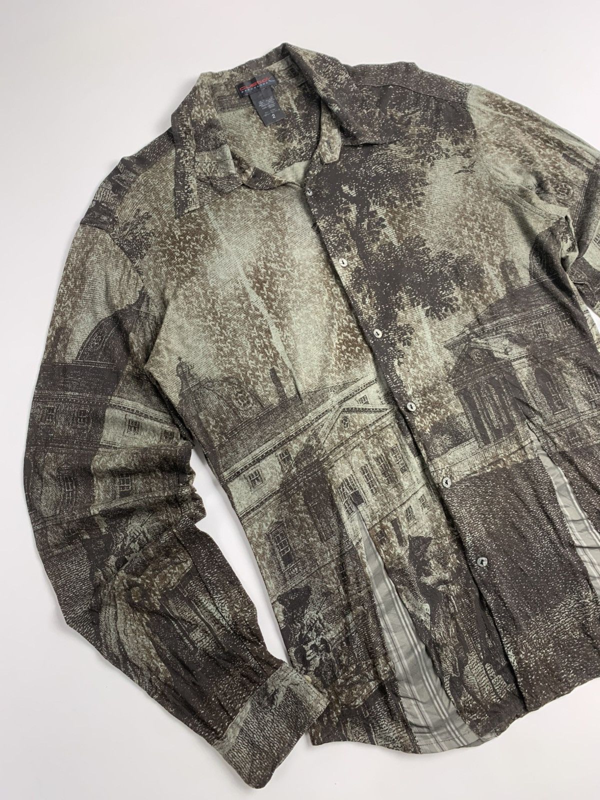 Custo Barcelona Custo Barcelona Art Print Button-Up Shirt Size M / US 6-8 / IT 42-44 - 5 Thumbnail