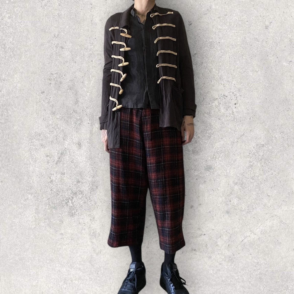 Yohji Yamamoto Y’s Wool Red Tartan Drawstring Cropped Pants Size US 34 / EU 50 - 1 Thumbnail