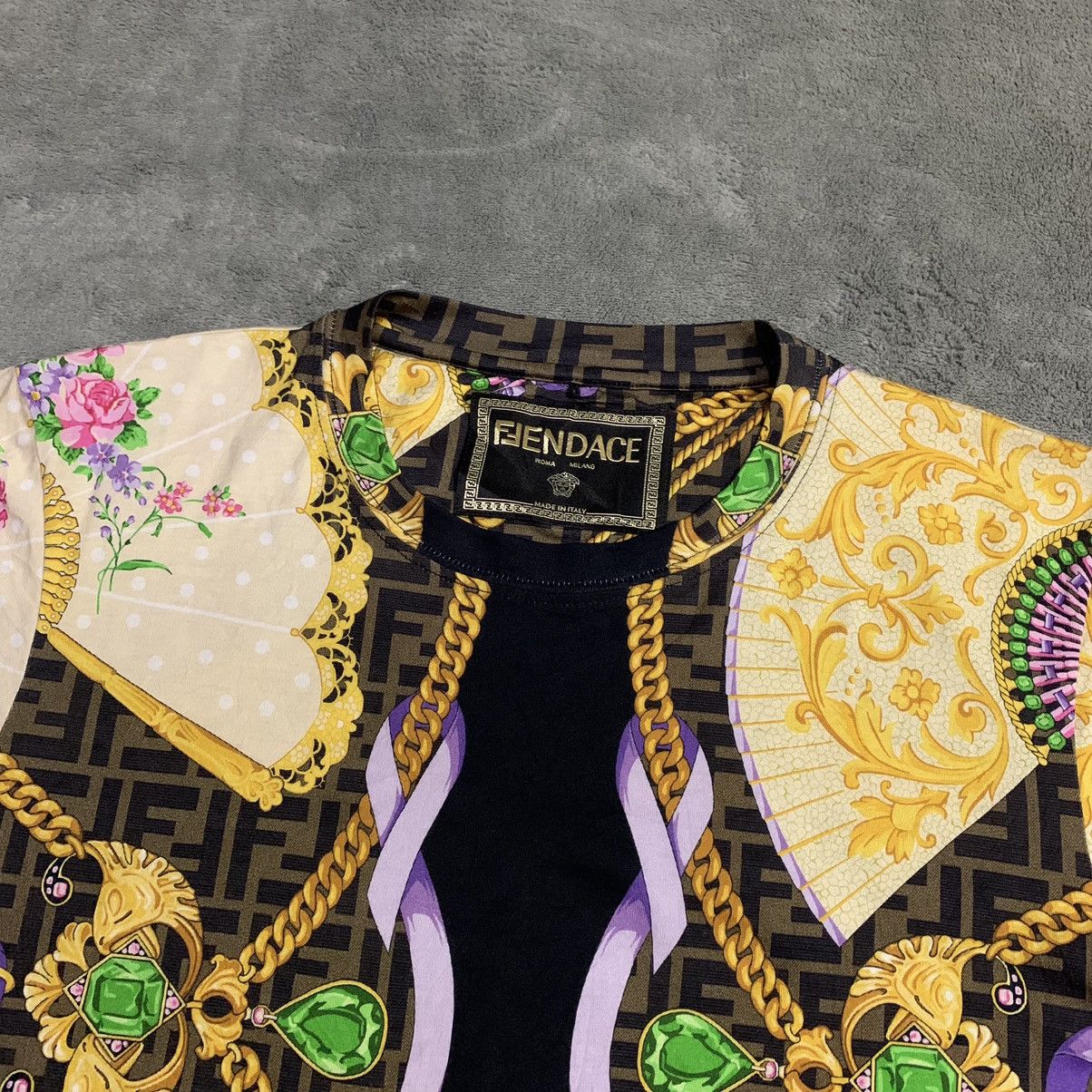 Fendi Fendi x Versace Tshirt Size US S / EU 44-46 / 1 - 3 Thumbnail
