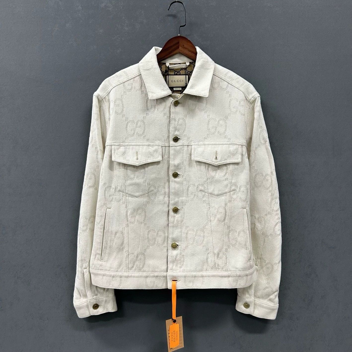 Gucci ivory gucci logo denim jacket with tags Size US M / EU 48-50 / 2 - 1 Thumbnail