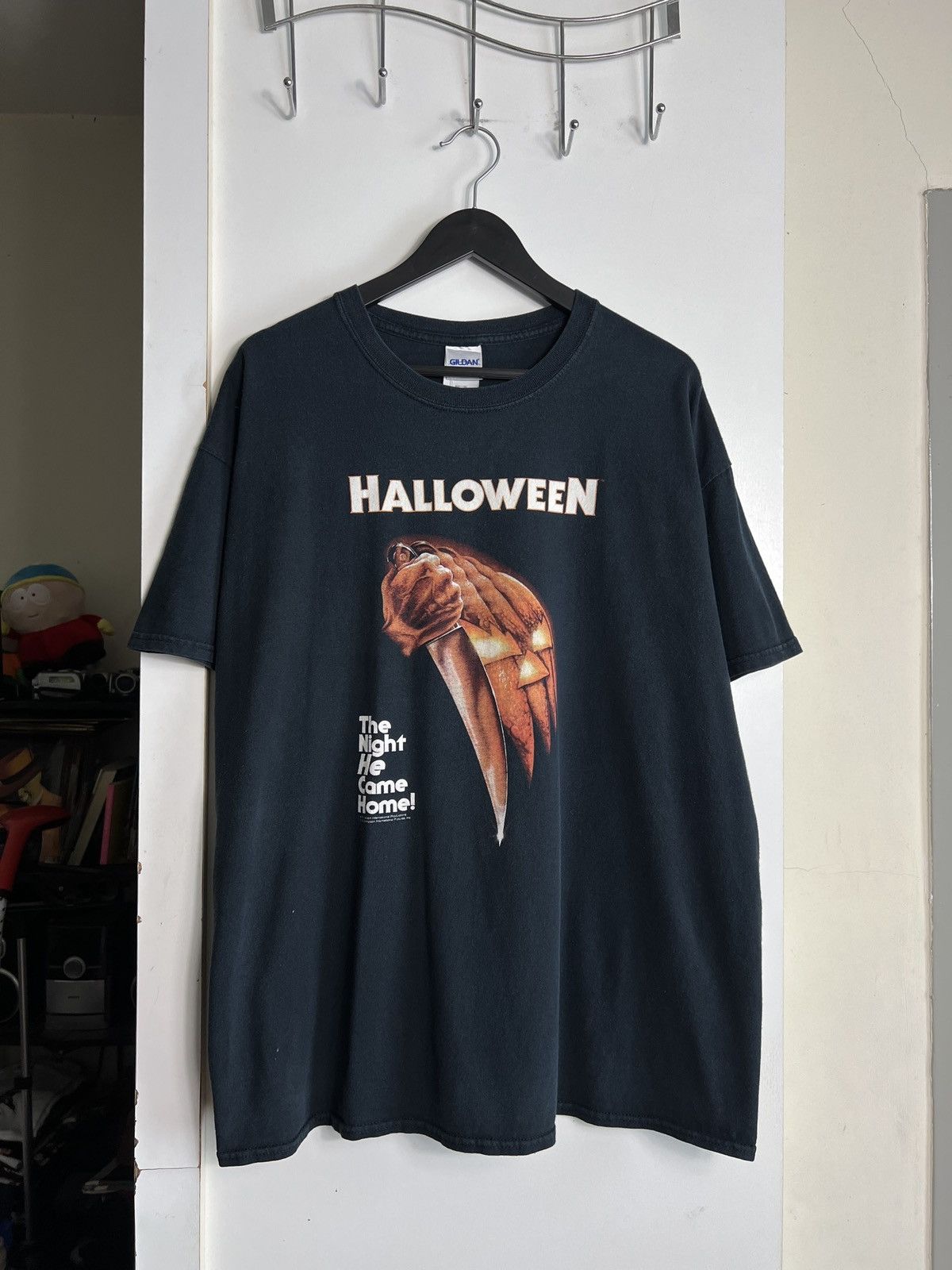 Vintage 00’ Vintage Halloween Movie Michael Myers Tee Size US XL / EU 56 / 4 - 1 Thumbnail