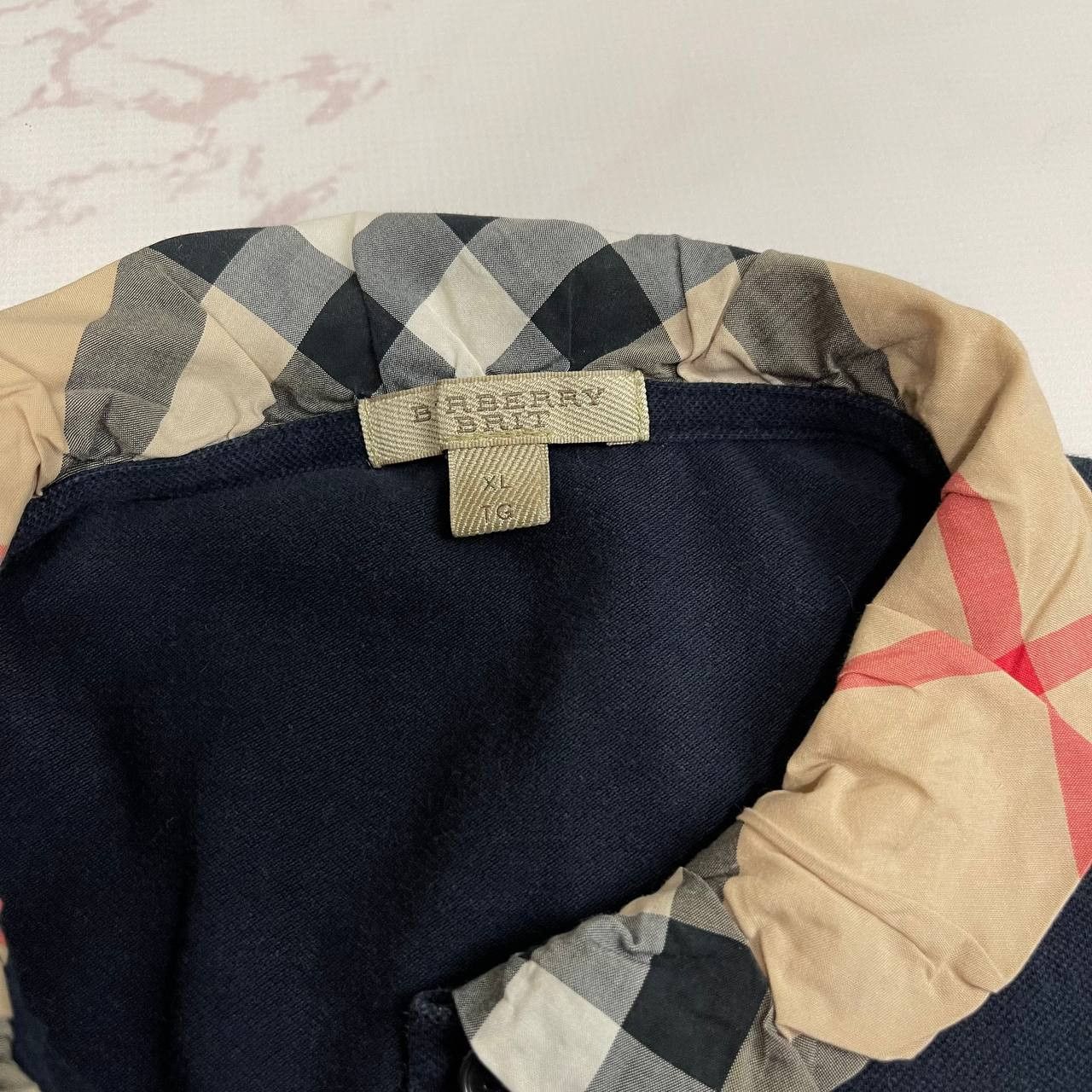 Burberry Burberry Nova Check Polo for Women y2k style luxury Size XL / US 12-14 / IT 48-50 - 7 Thumbnail