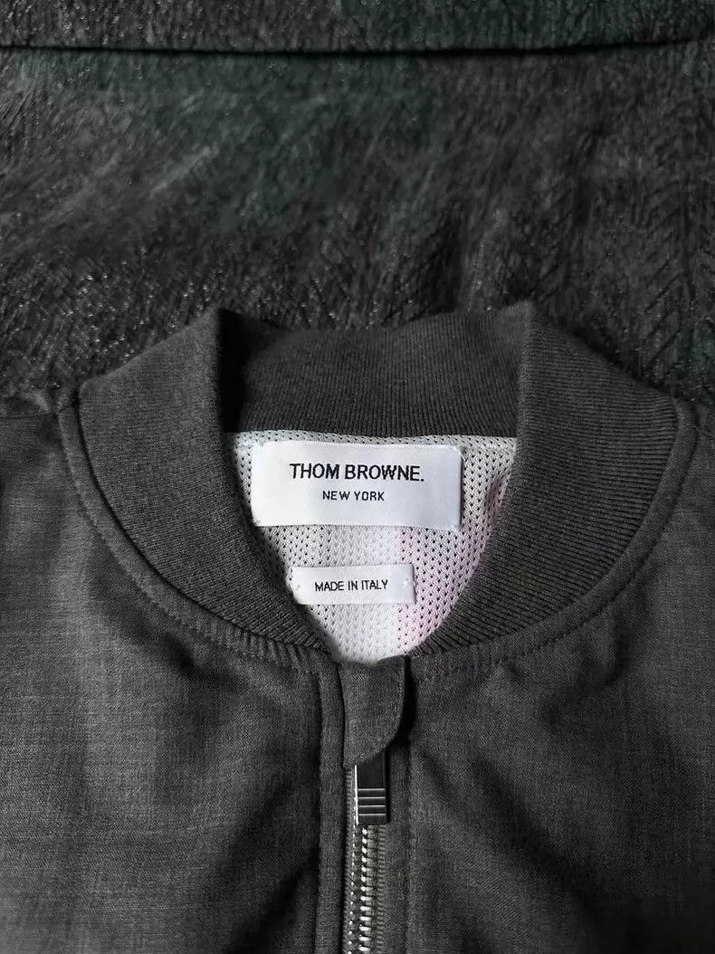 Thom Browne Thom Browne size1 Gray jacket with colored stripes on the b Size US S / EU 44-46 / 1 - 3 Thumbnail