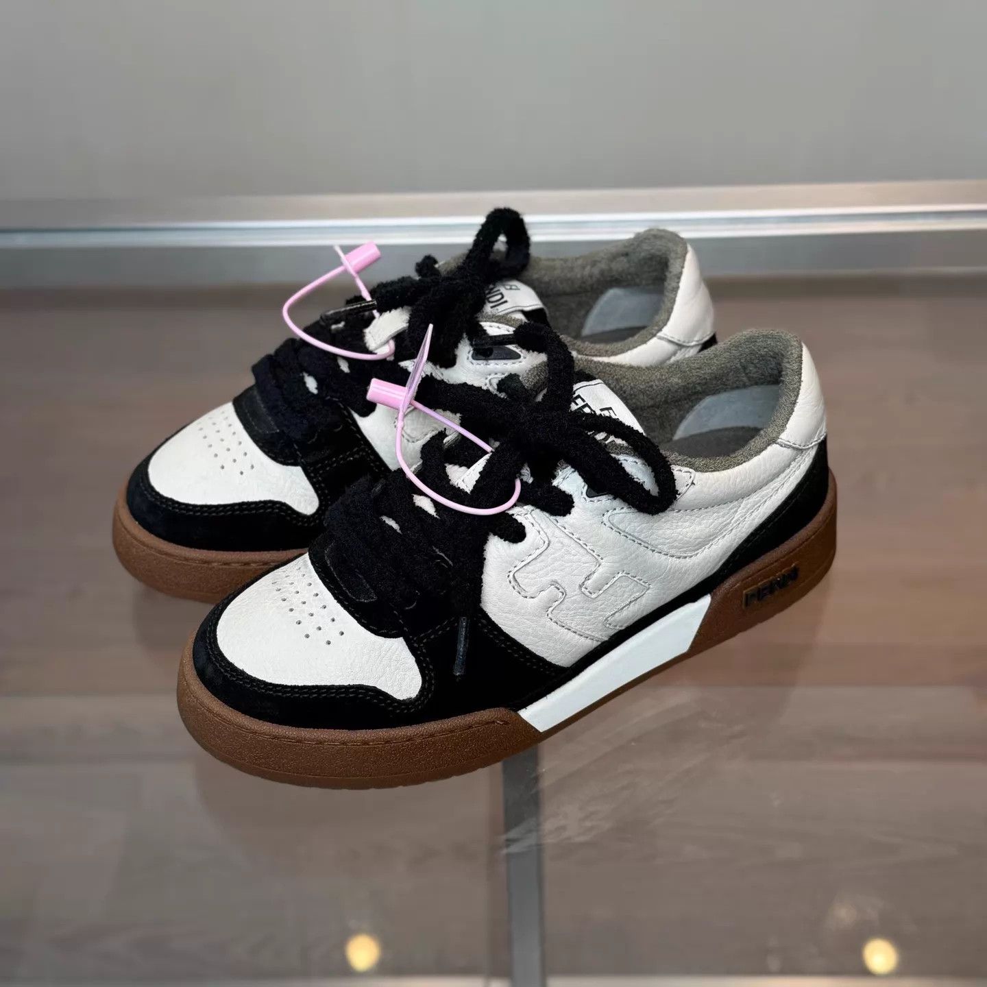 Fendi Fendi Match black/white/brown 36.5 99 Size US 6 / IT 36 - 1 Thumbnail